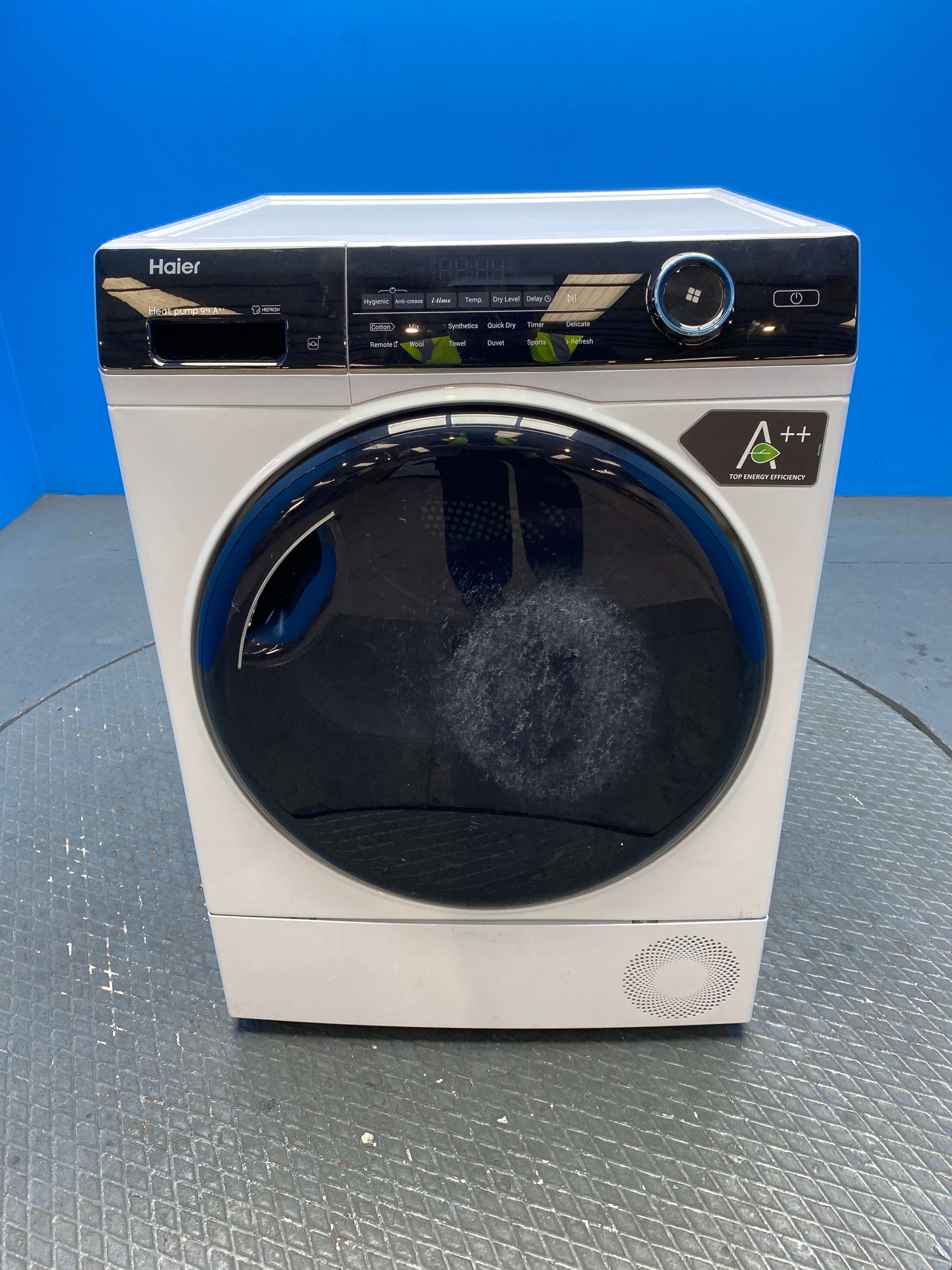 Haier HD90-A2959 Series 5 9kg Heat Pump Tumble Dryer