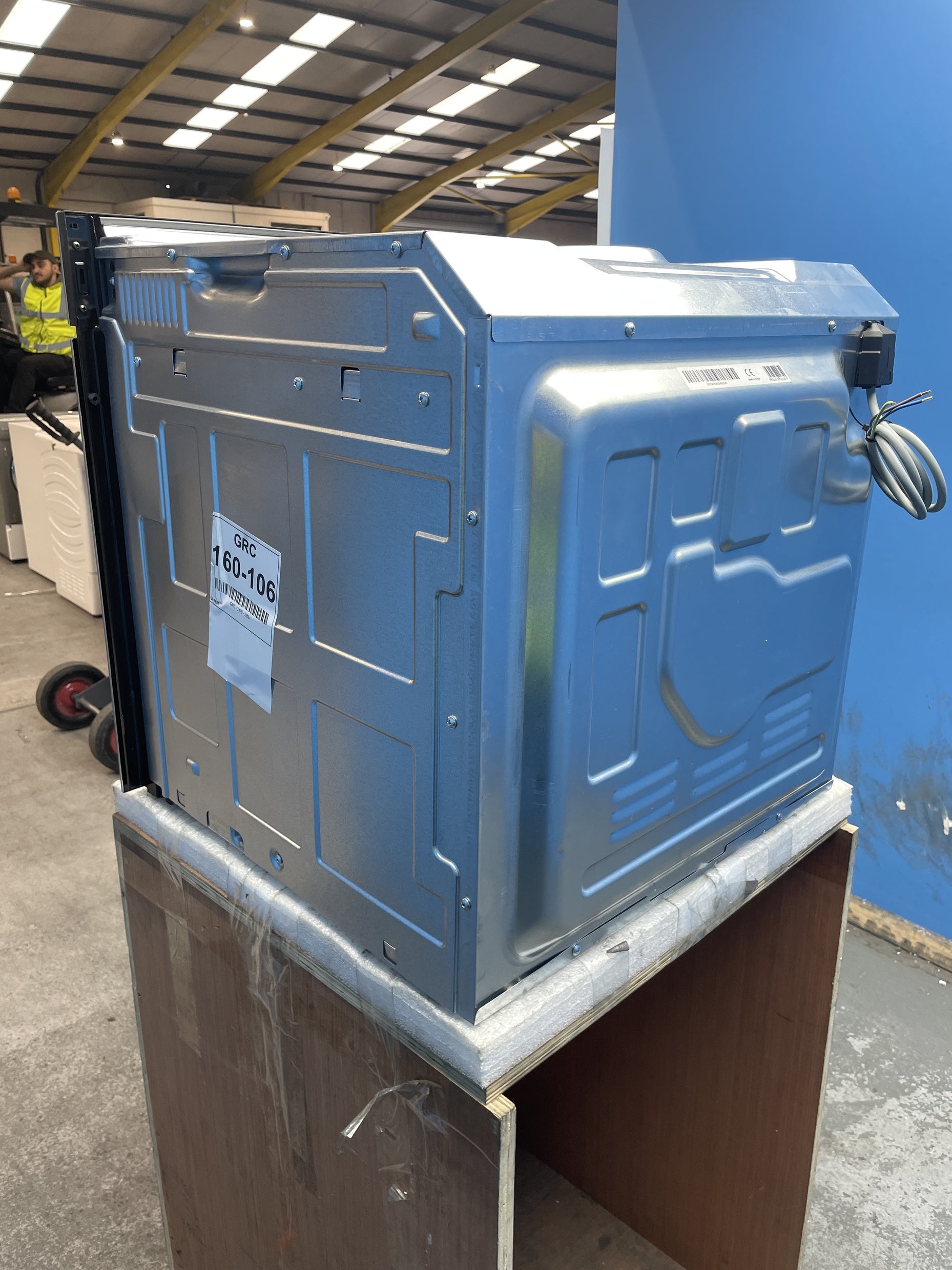 #GRC-160-106 - Haier ID Series 2 H6 ID2P3T3HTB Built In Electric Oven