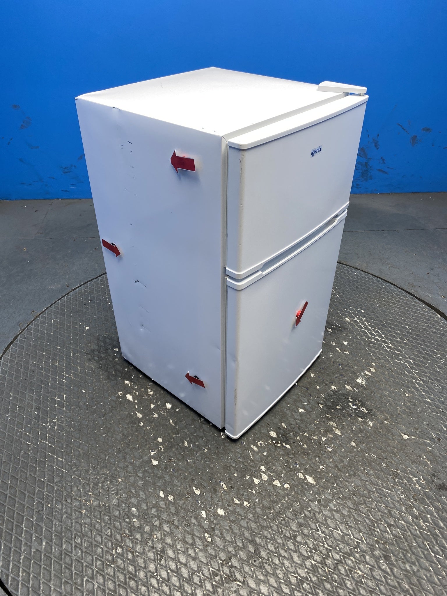 Igenix IG347FF 96 Litre Undercounter Fridge Freezer