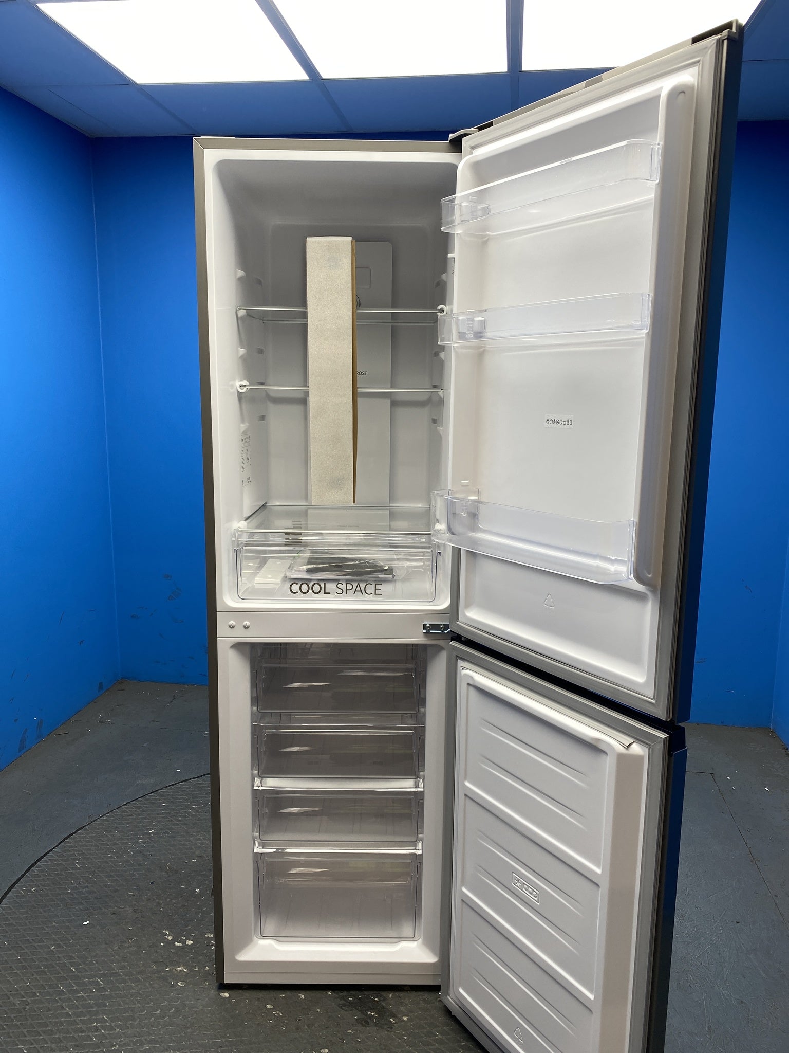 Hoover HOCH1T518EXK 254 Litre Combi Fridge Freezer
