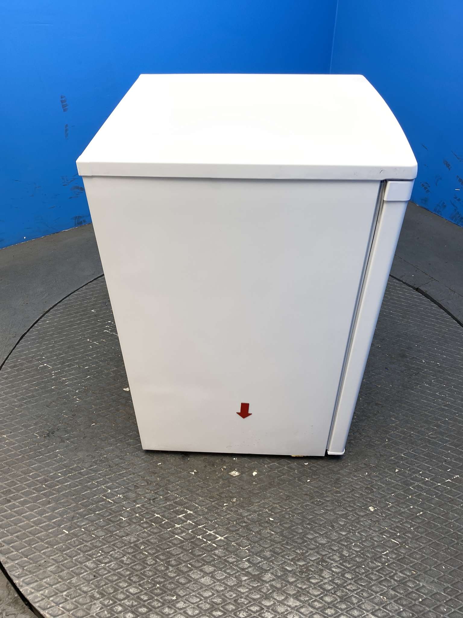 Statesman L255W 113 Litre 55cm Under Counter Fridge