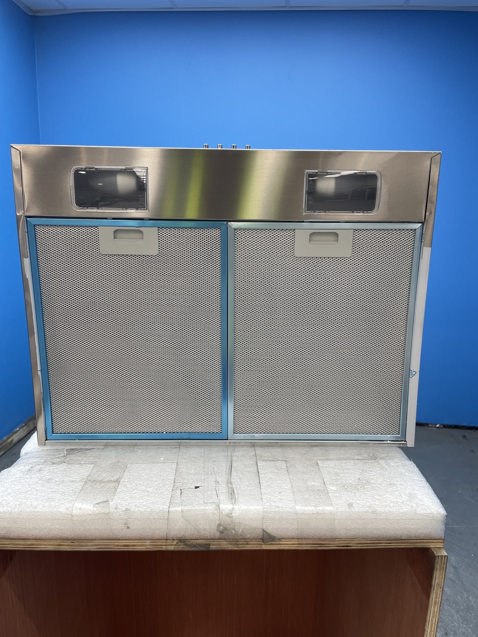 #GRC-158-295 - Electrolux LFC316X 60cm Stainless Steel Pyramid Chimney Hood