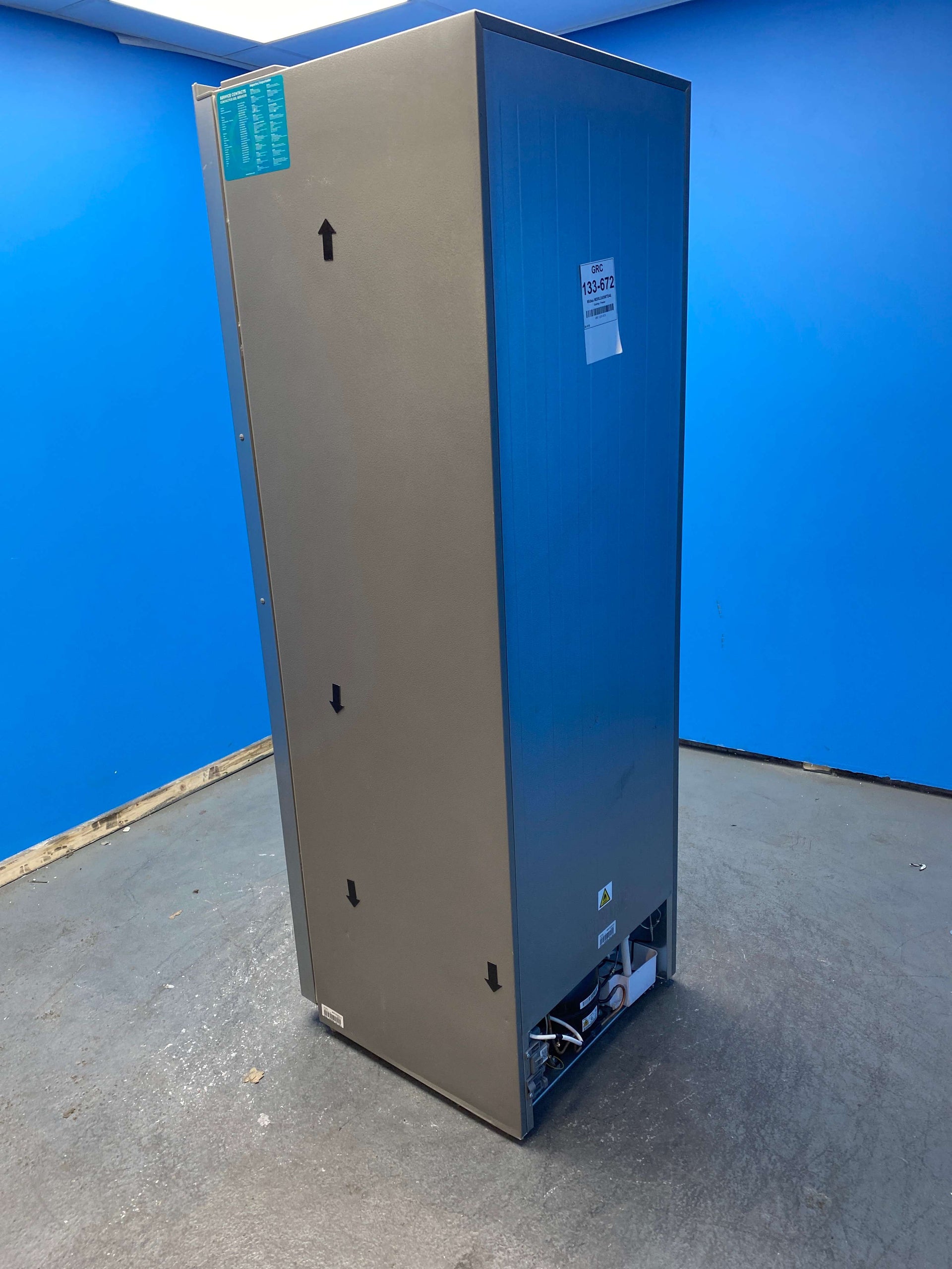 Midea MDRU385MTE46 185cm Frost Free Upright Freezer