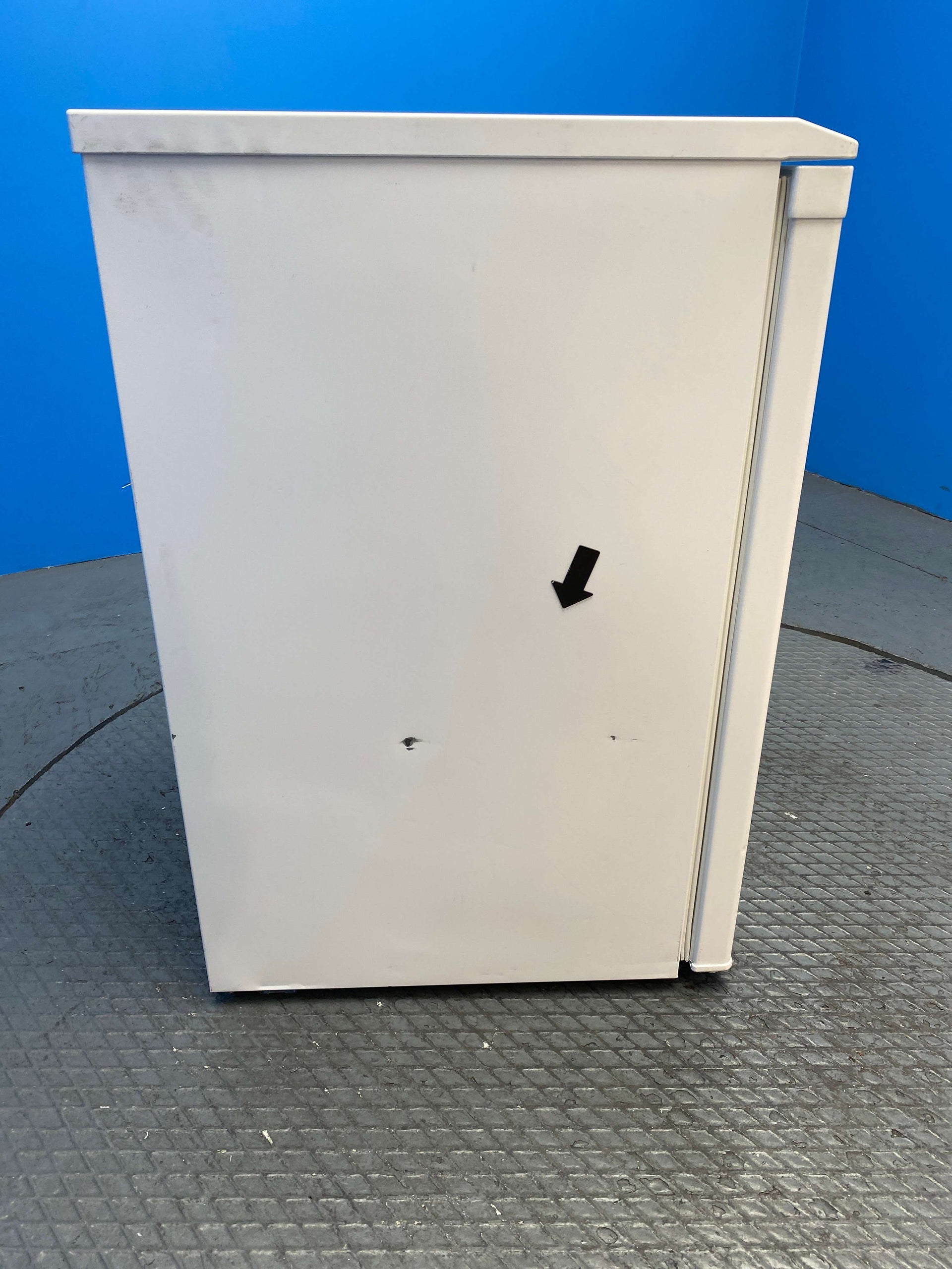 Midea MDRD168FGE01 113 Litre Undercounter Larder Fridge