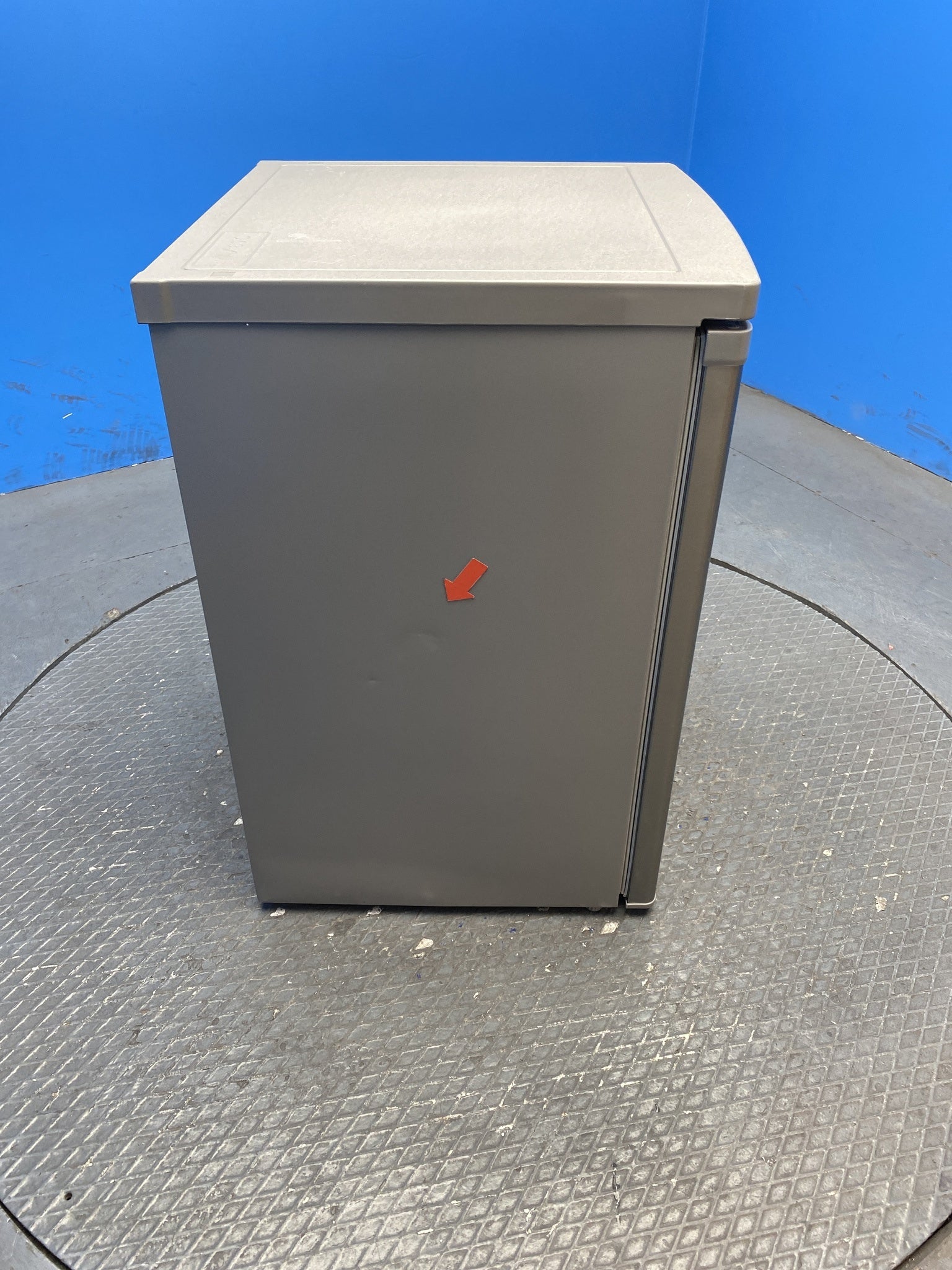 Igenix IG255X 136 Litre Undercounter Fridge