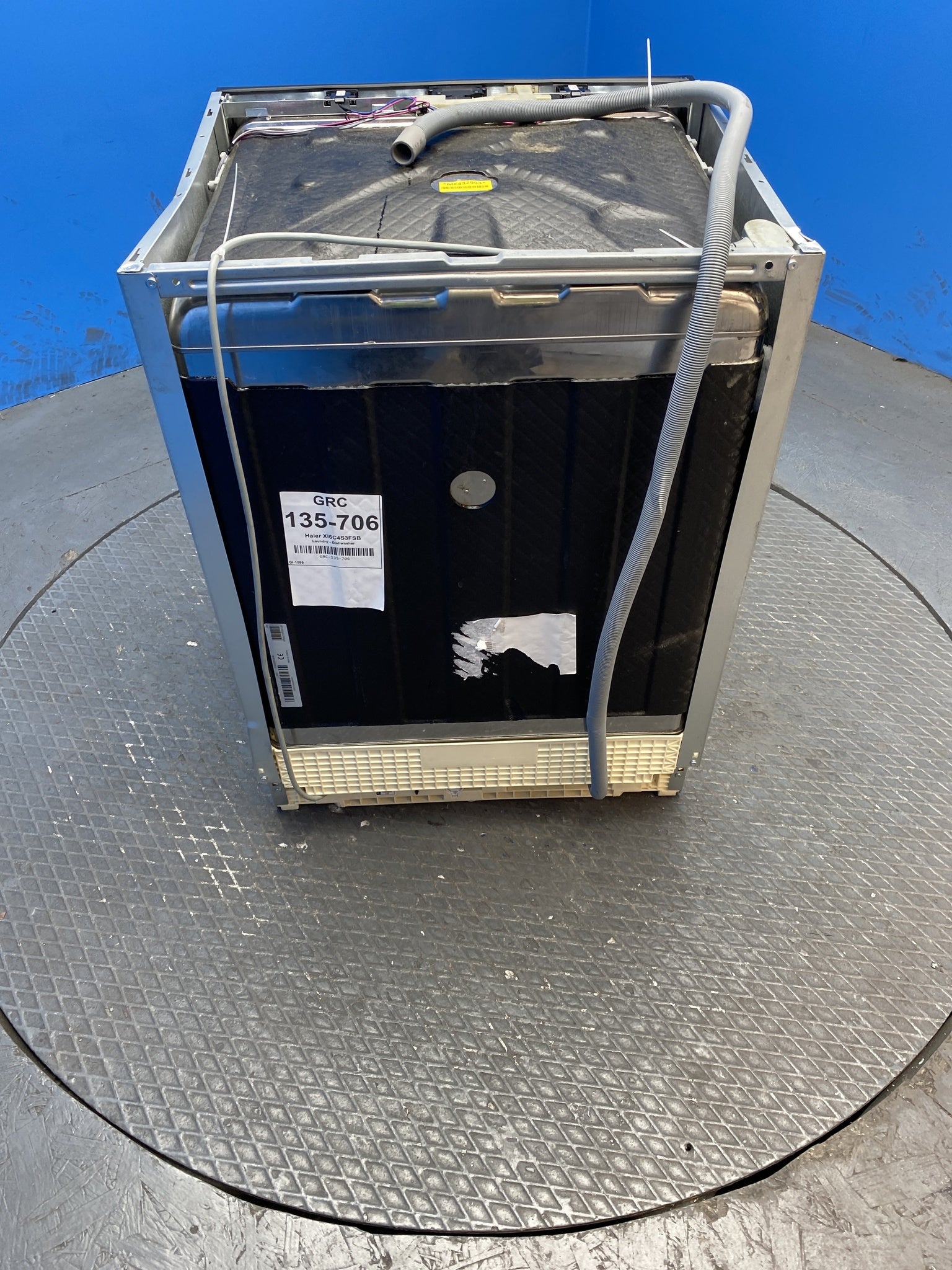 Haier XI6C4S3FSB Integrated 16 Place Dishwasher with Wi-Fi