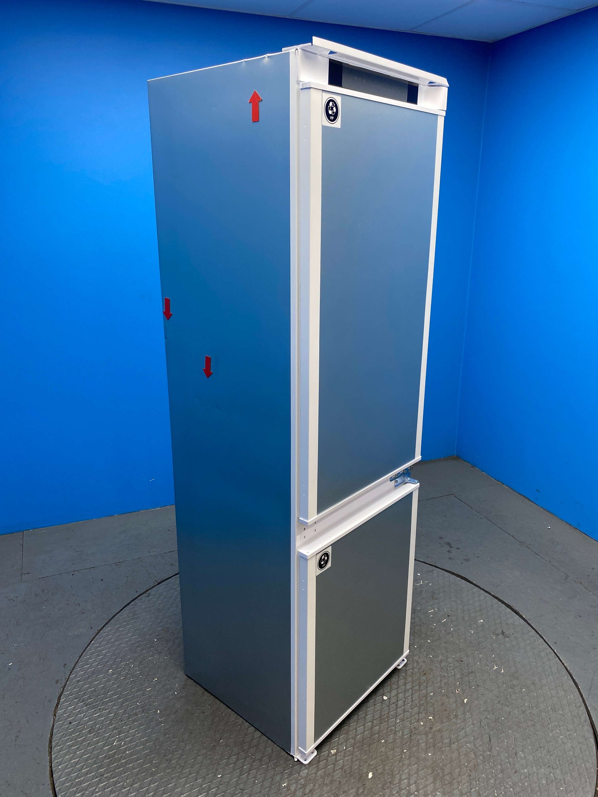 Haier HBW5518DK Series 6 248 Litre Integrated Fridge Freezer