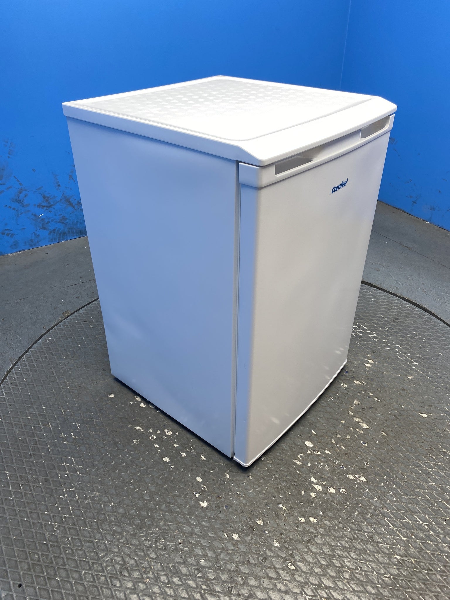 COMFEE' RCD133WH2(E) 131L Under-Counter Larder Fridge