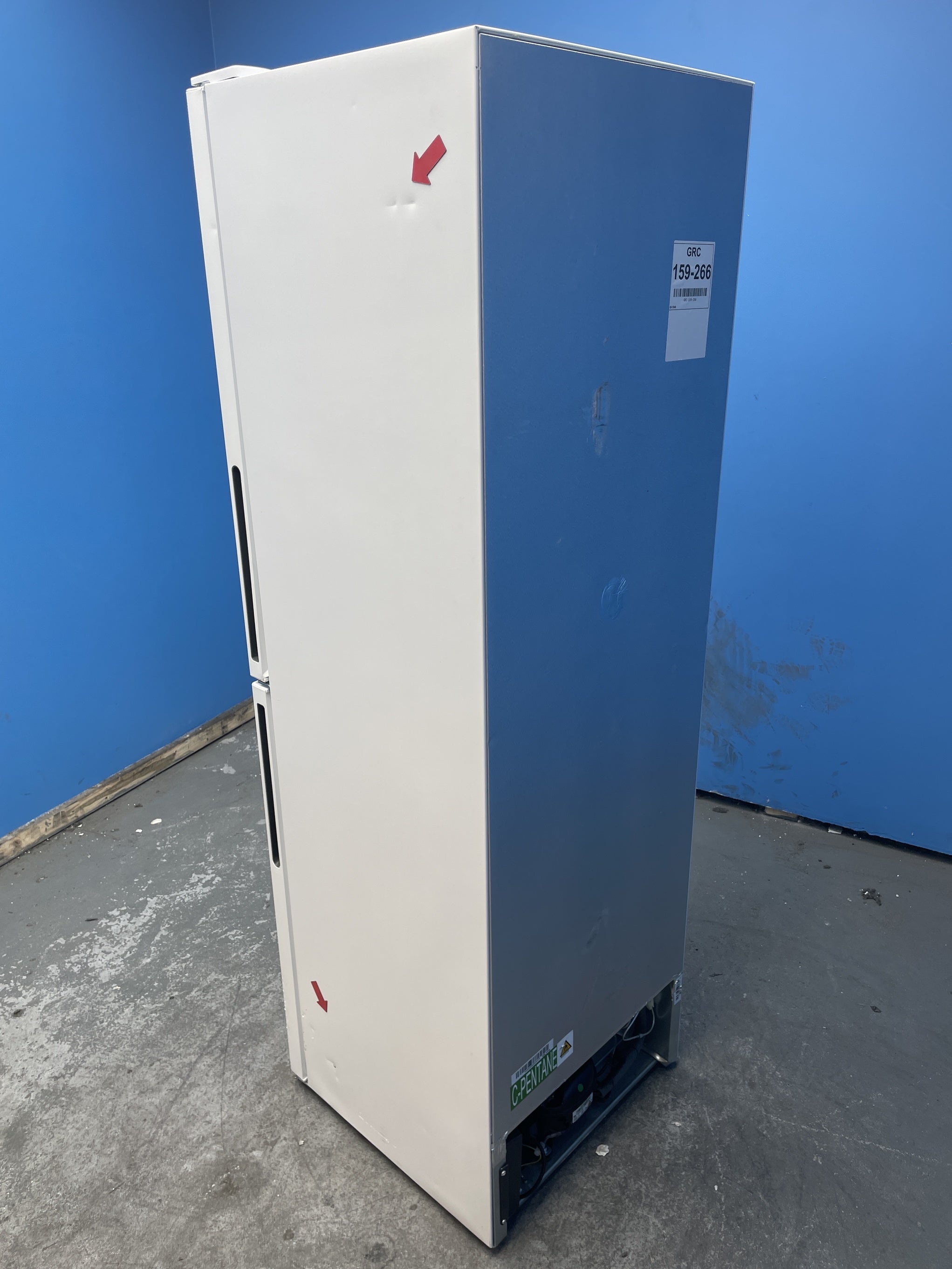 #GRC-159-266 - Hoover HVT3CLECKIHW 235 Litre Combi Fridge Freezer