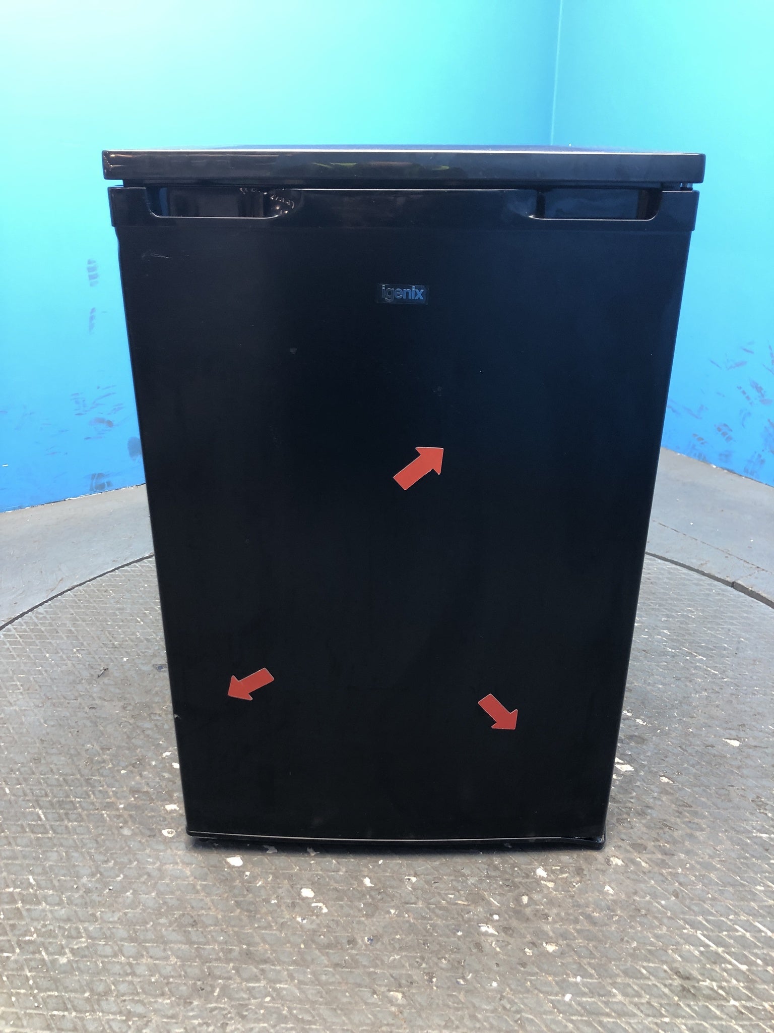 Igenix IG155B 109 Litre Under Counter Fridge with Ice Box