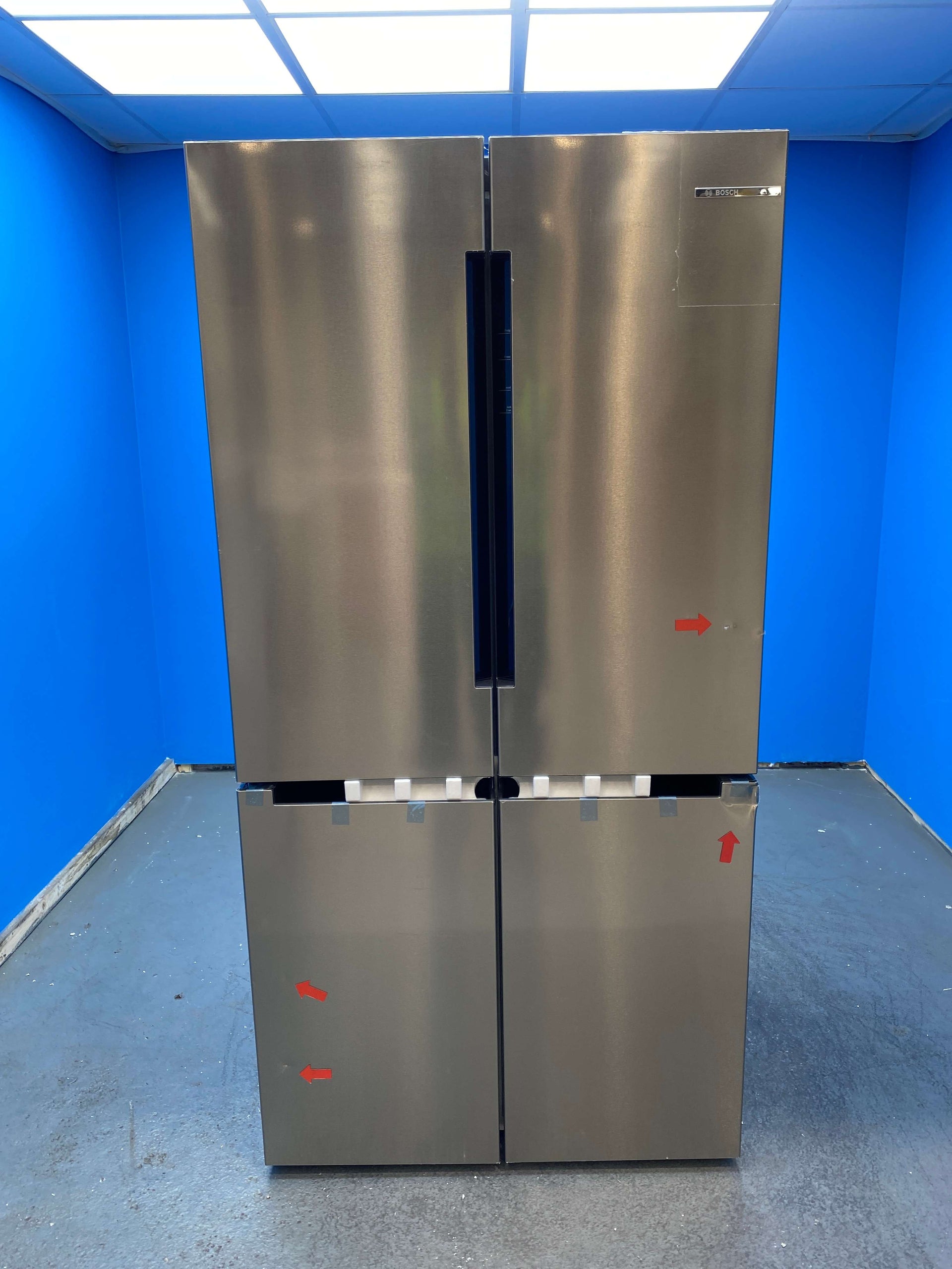Bosch Series 4 KFN96APEAG 605 Litre American Fridge Freezer