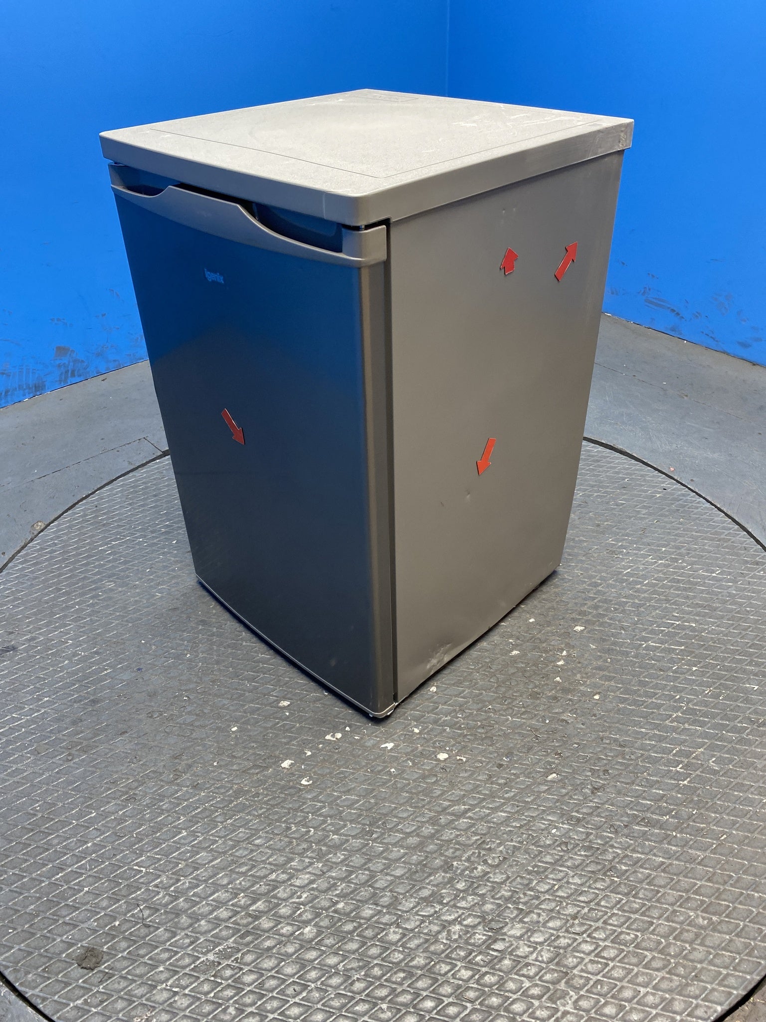 Igenix IG155X 109 Litre Under Counter Fridge with Ice Box