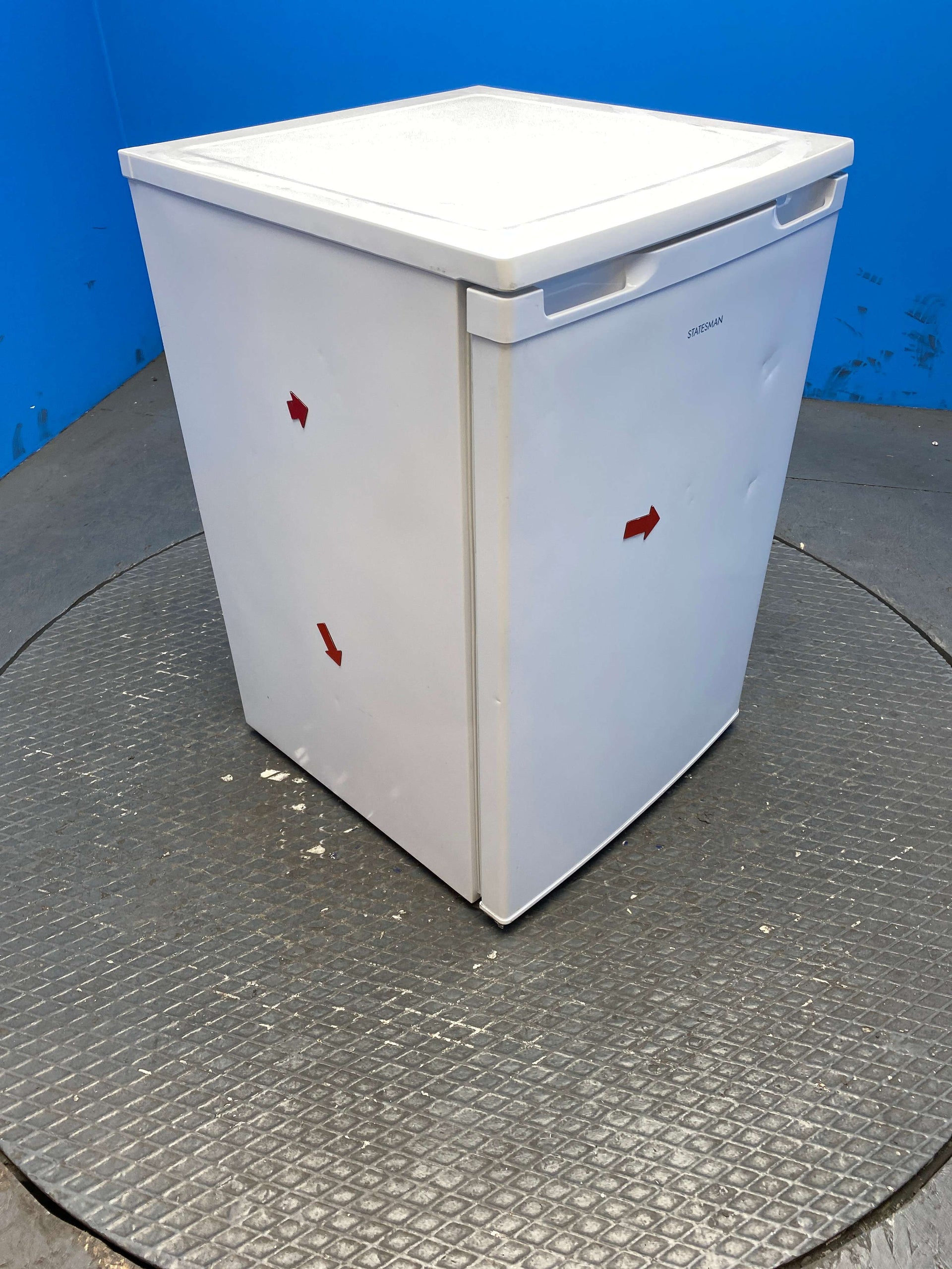 Statesman R155W 55cm Under Counter Fridge