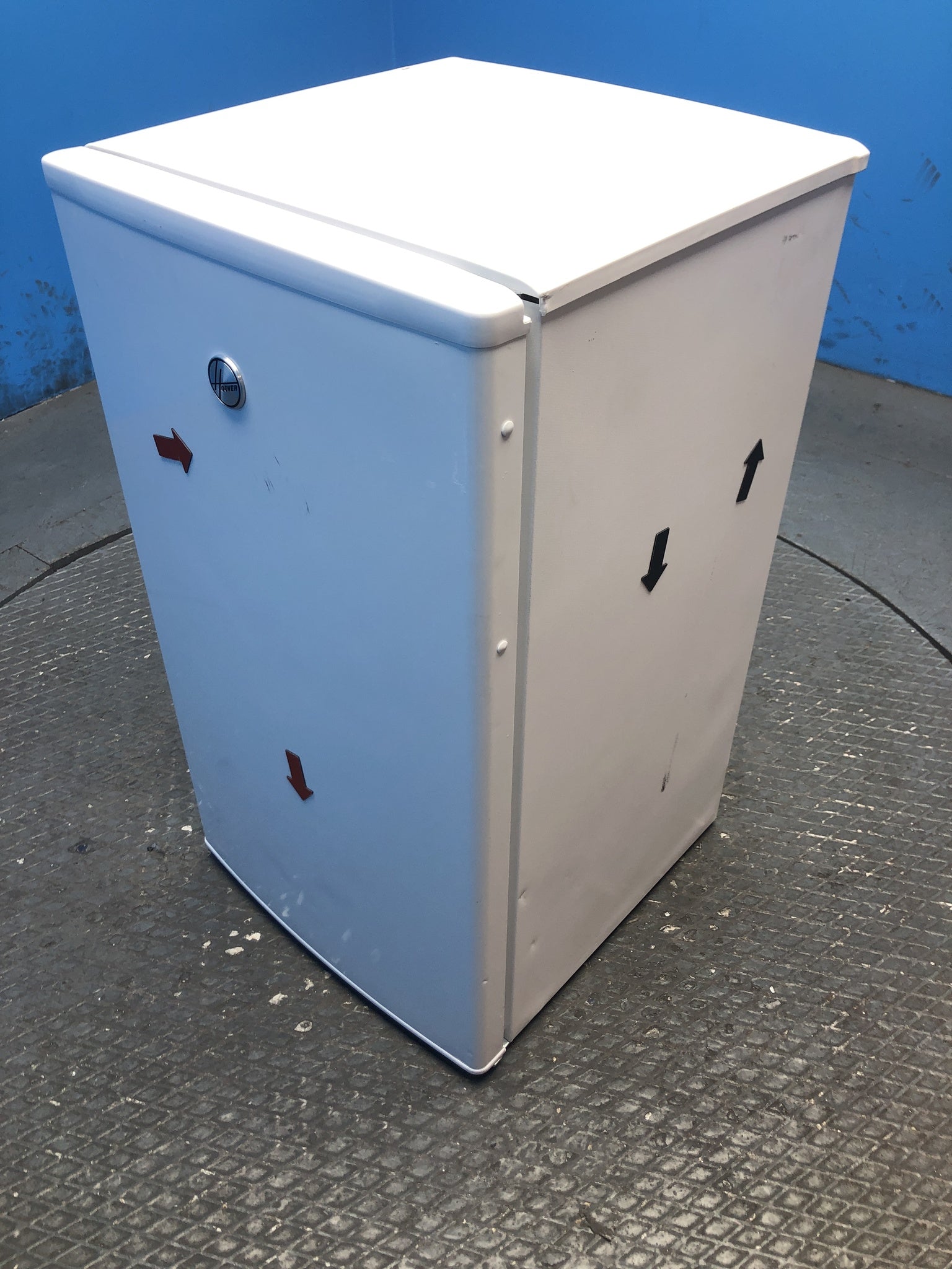 Hoover HTUP130WKN 64 Litre Under Counter Freezer