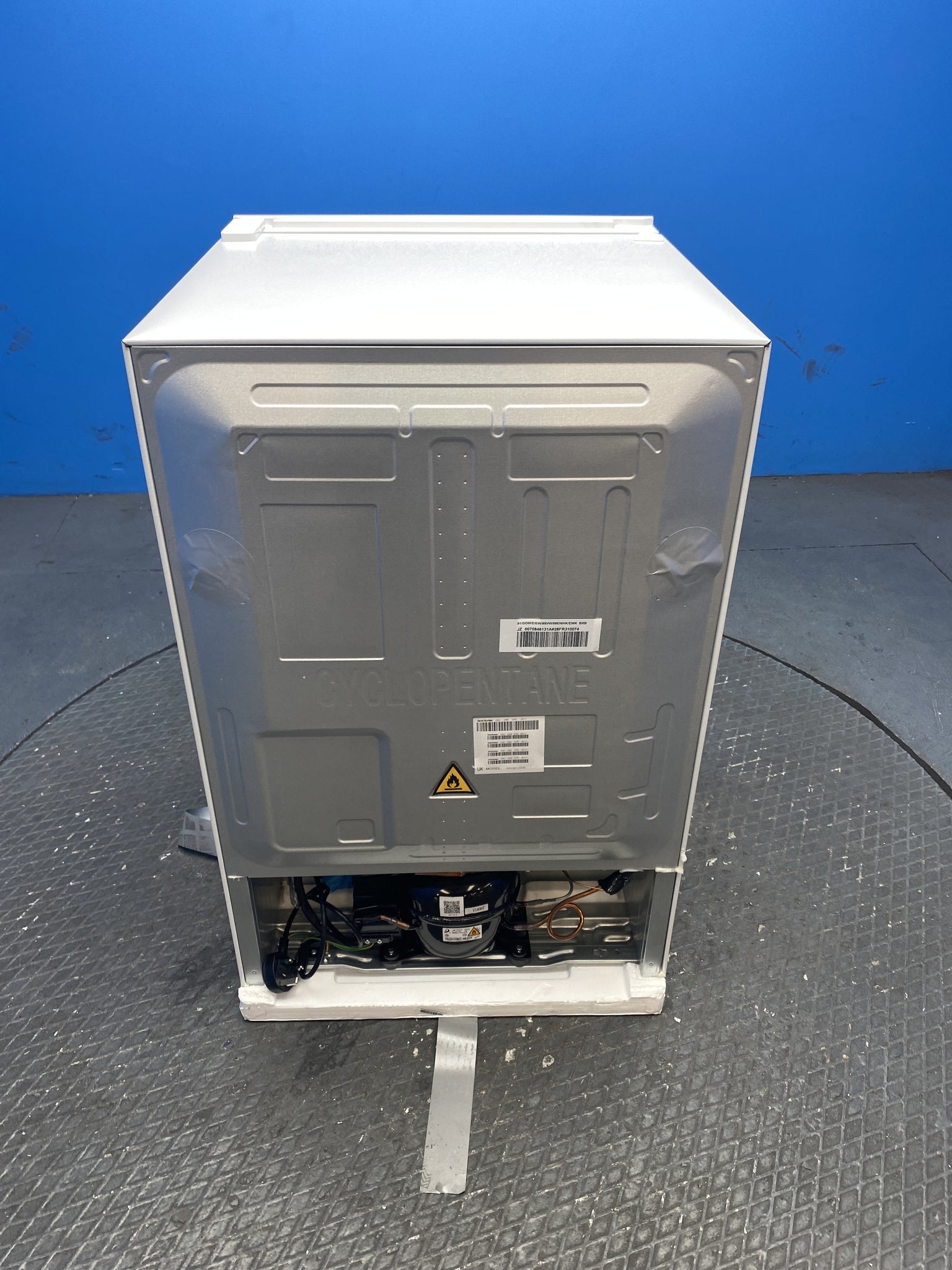 Hoover H-Freeze 300 HONUQ2L58EBK 90L Under Counter Freezer