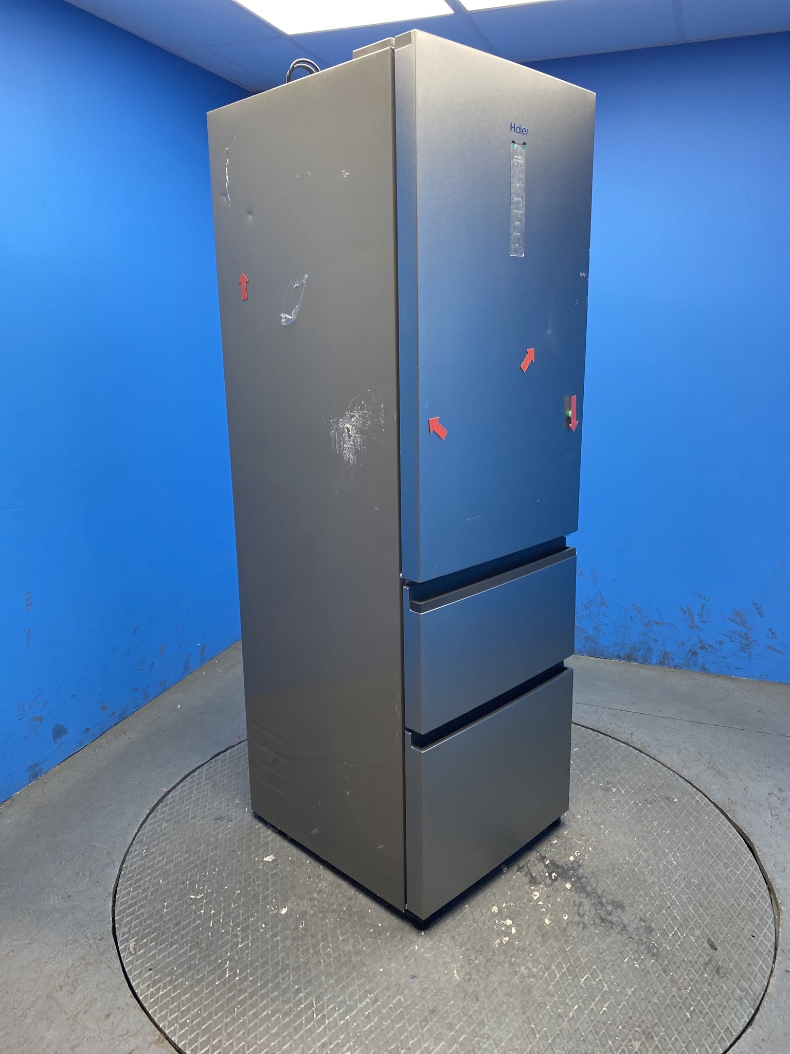 Haier HTW5618ENMG Series 5 360 Litre Combi Fridge Freezer