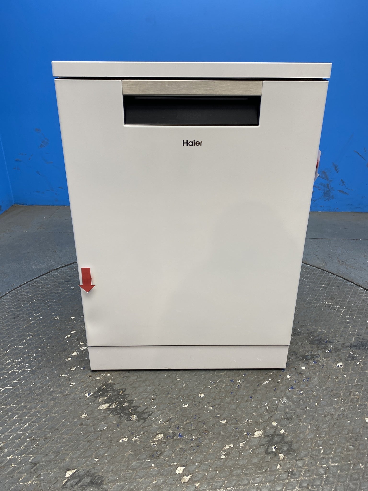 Haier XF5C4M1W I-Pro Series 3 15 Place Setting Dishwasher