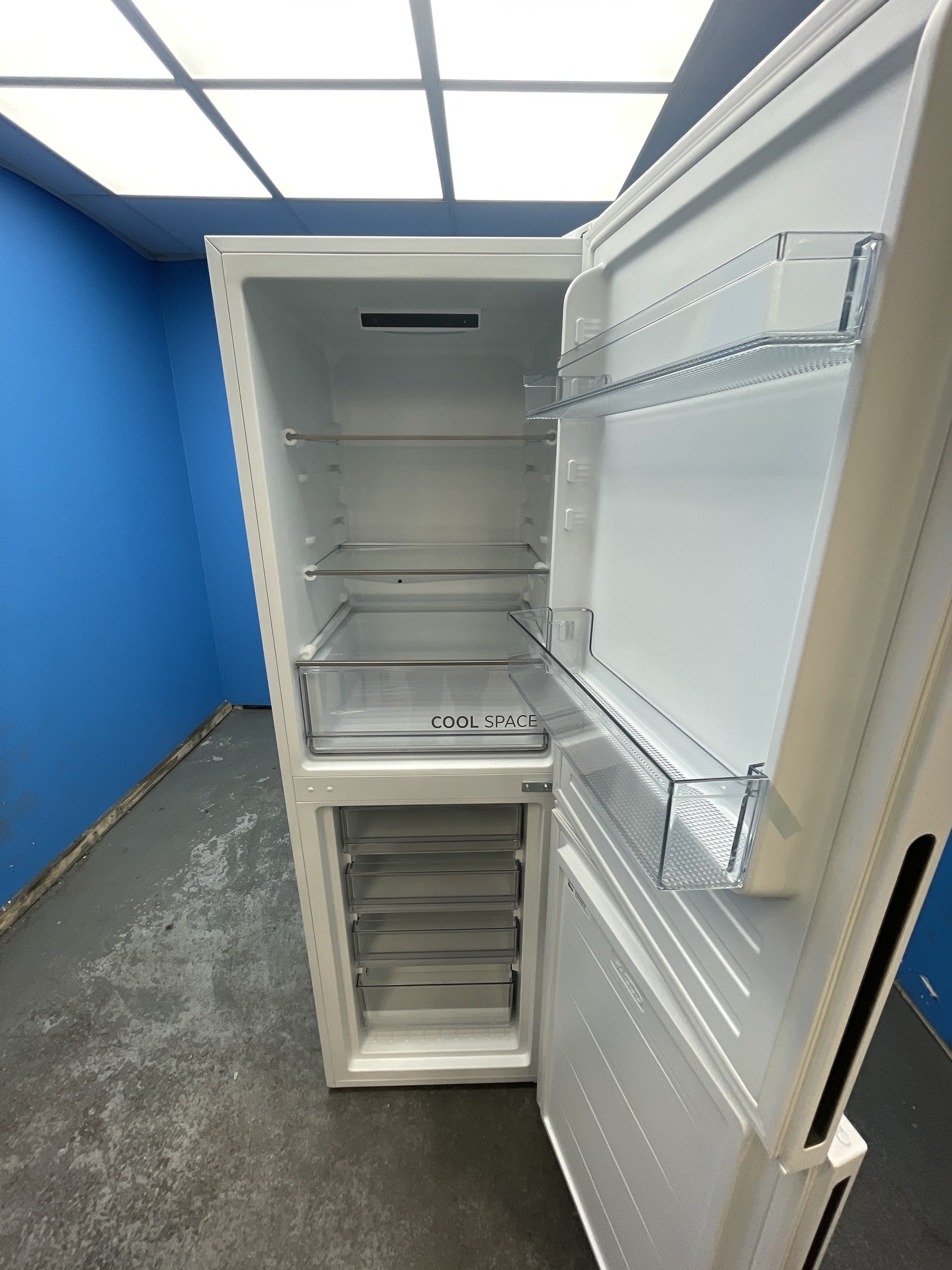 #GRC-162-414 - Hoover HOCT3L517EWK 252 Litre Combi Fridge Freezer