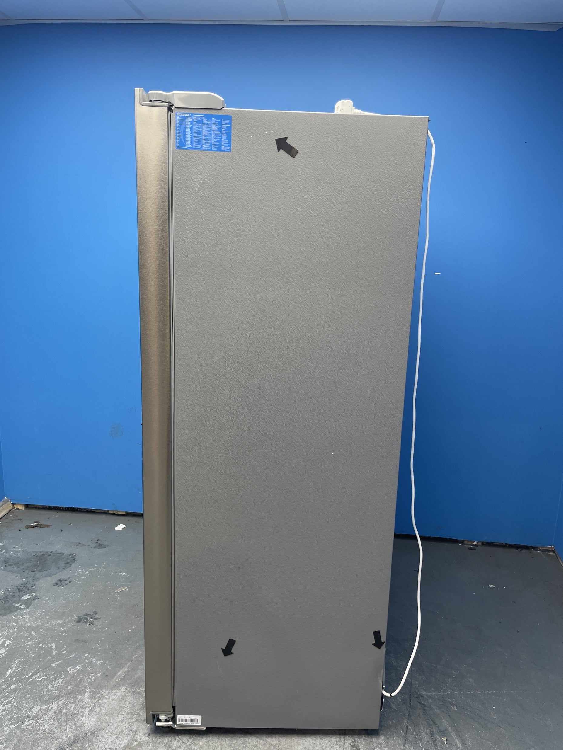 #GRC-158-797 - Midea MDRS710FGE02 548L Frost Free American Style Fridge Freezer