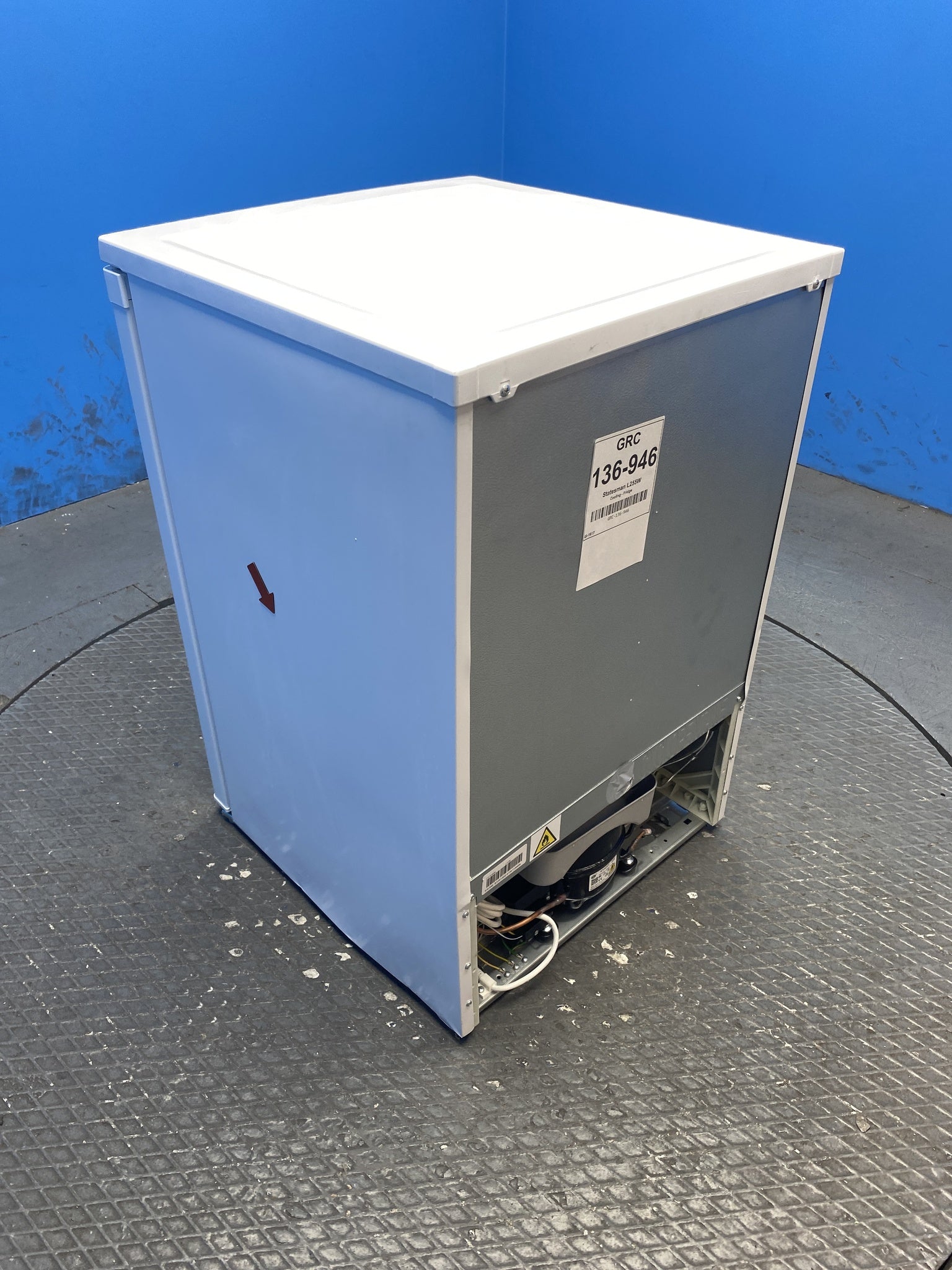 Statesman L255W 113 Litre 55cm Under Counter Fridge