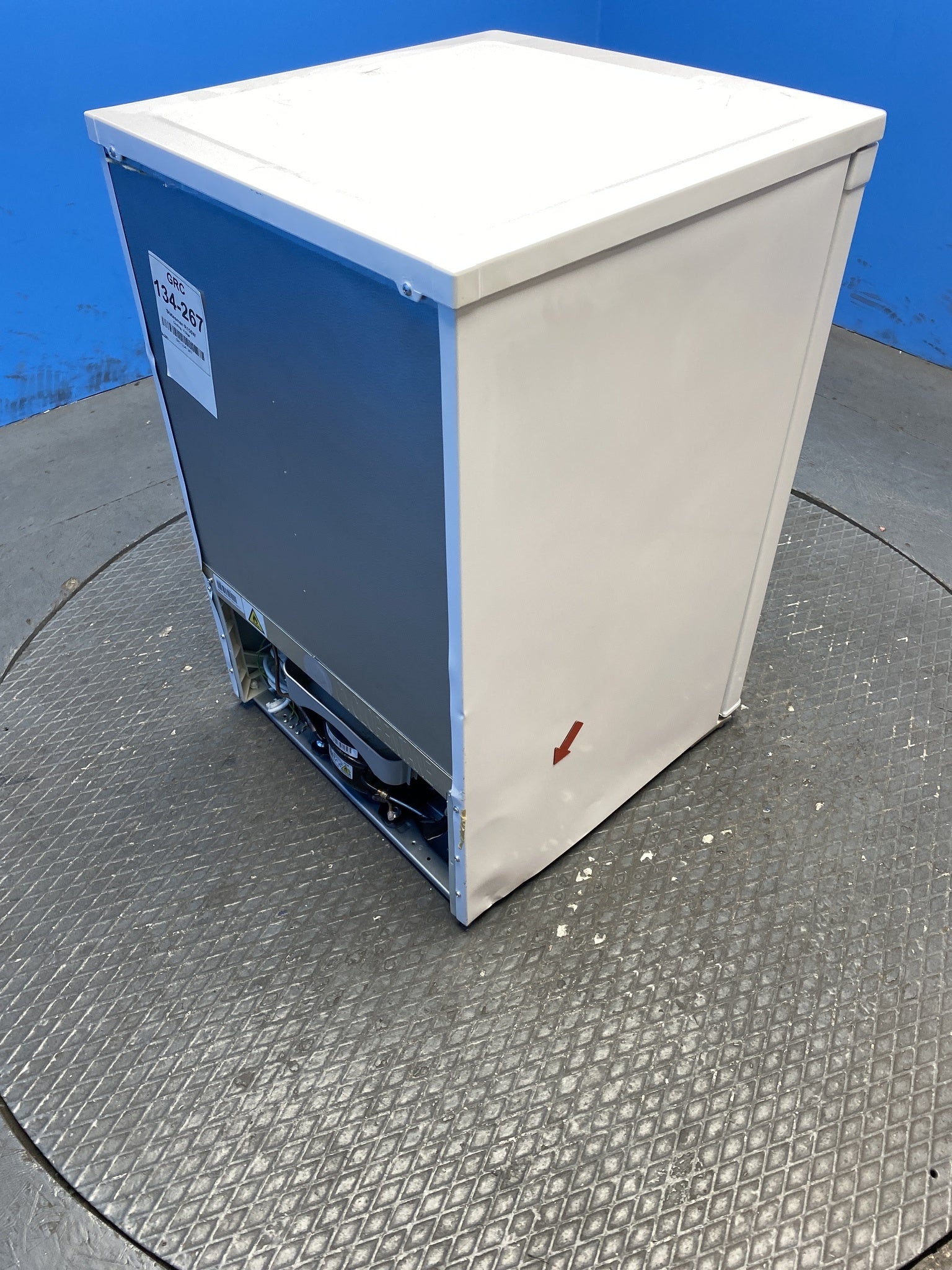 Statesman R155W 55cm Under Counter Fridge
