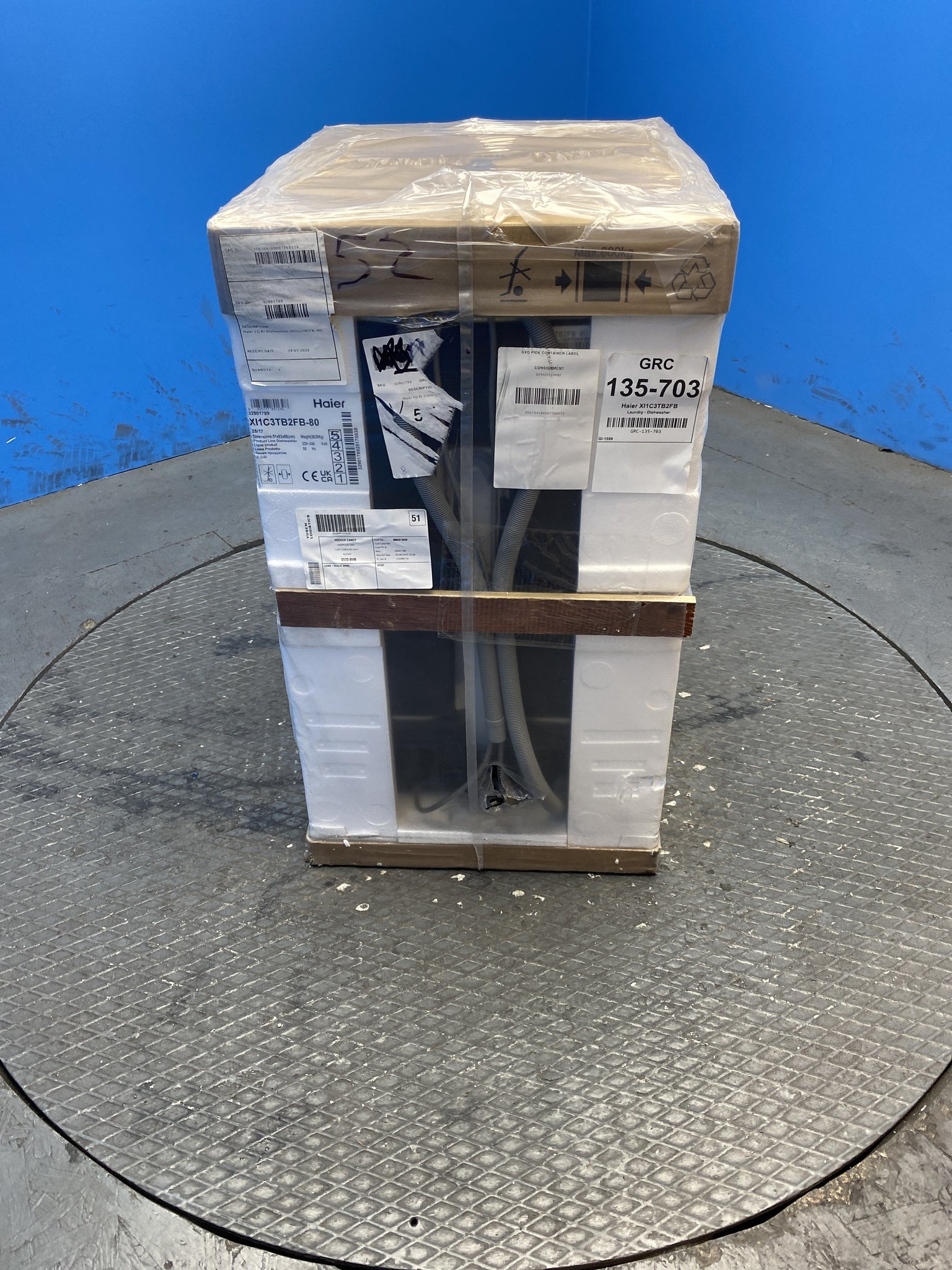 Haier XI1C3TB2FB Integrated 11 Place Setting Slimline Dishwasher