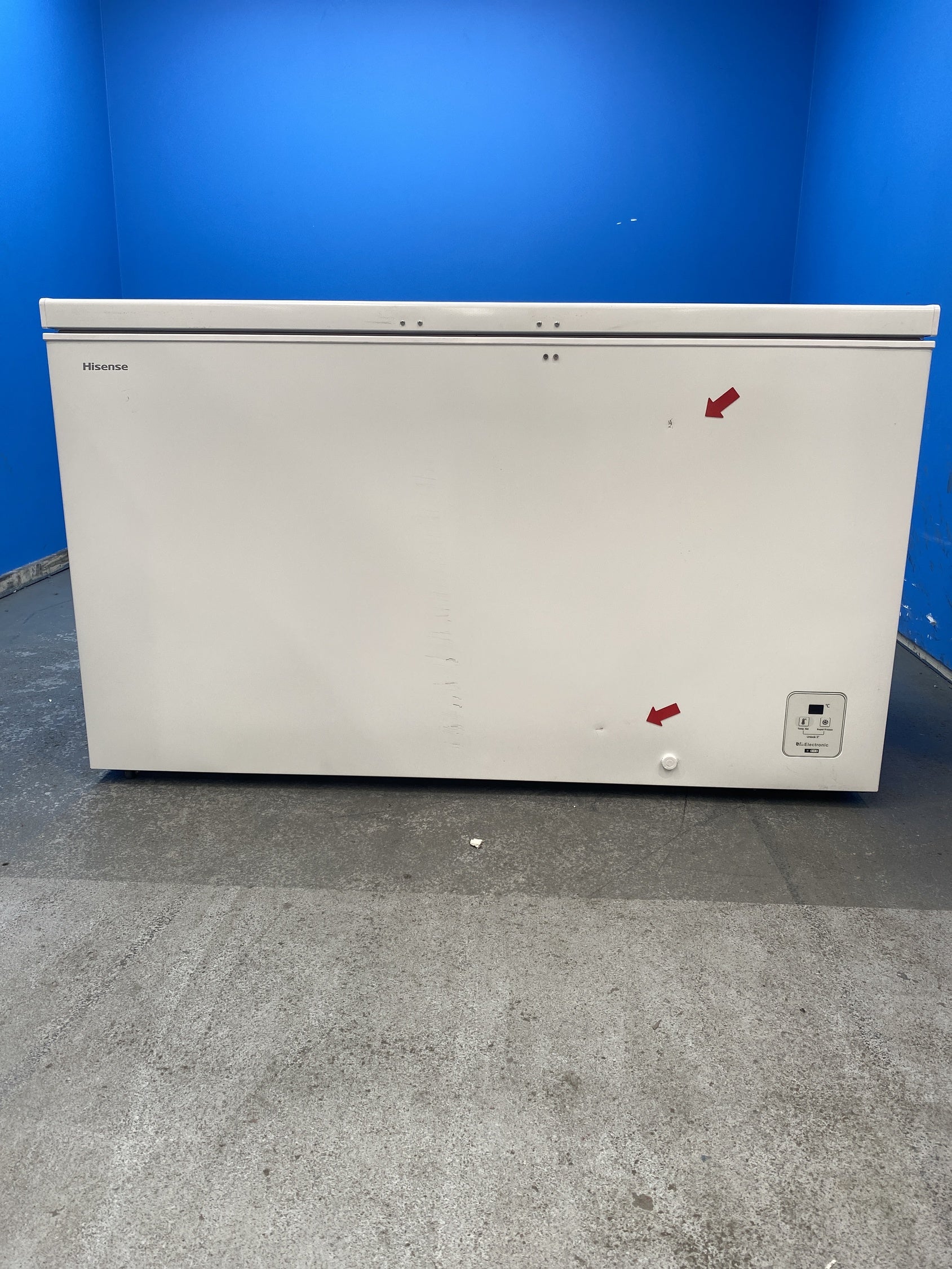 #GRC-157-623 - Hisense FC571D4AWLYE 372L Winter Guard Chest Freezer