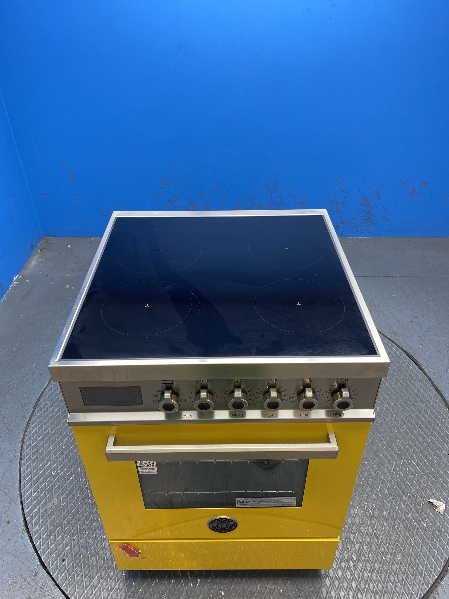 Bertazzoni 60cm Induction Range Cooker - Yellow