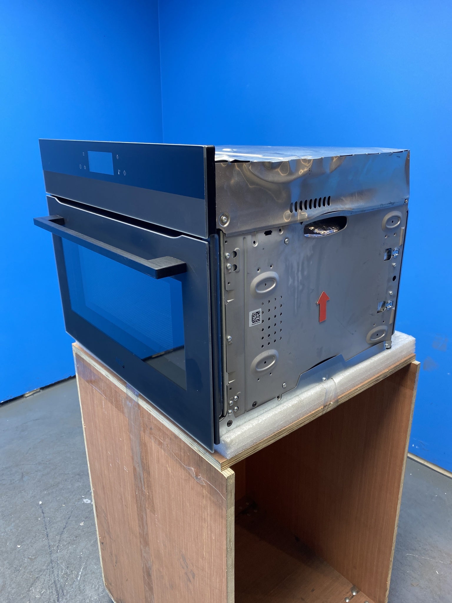 AEG KMK768080T 43 L CombiQuick Built-In Microwave Oven