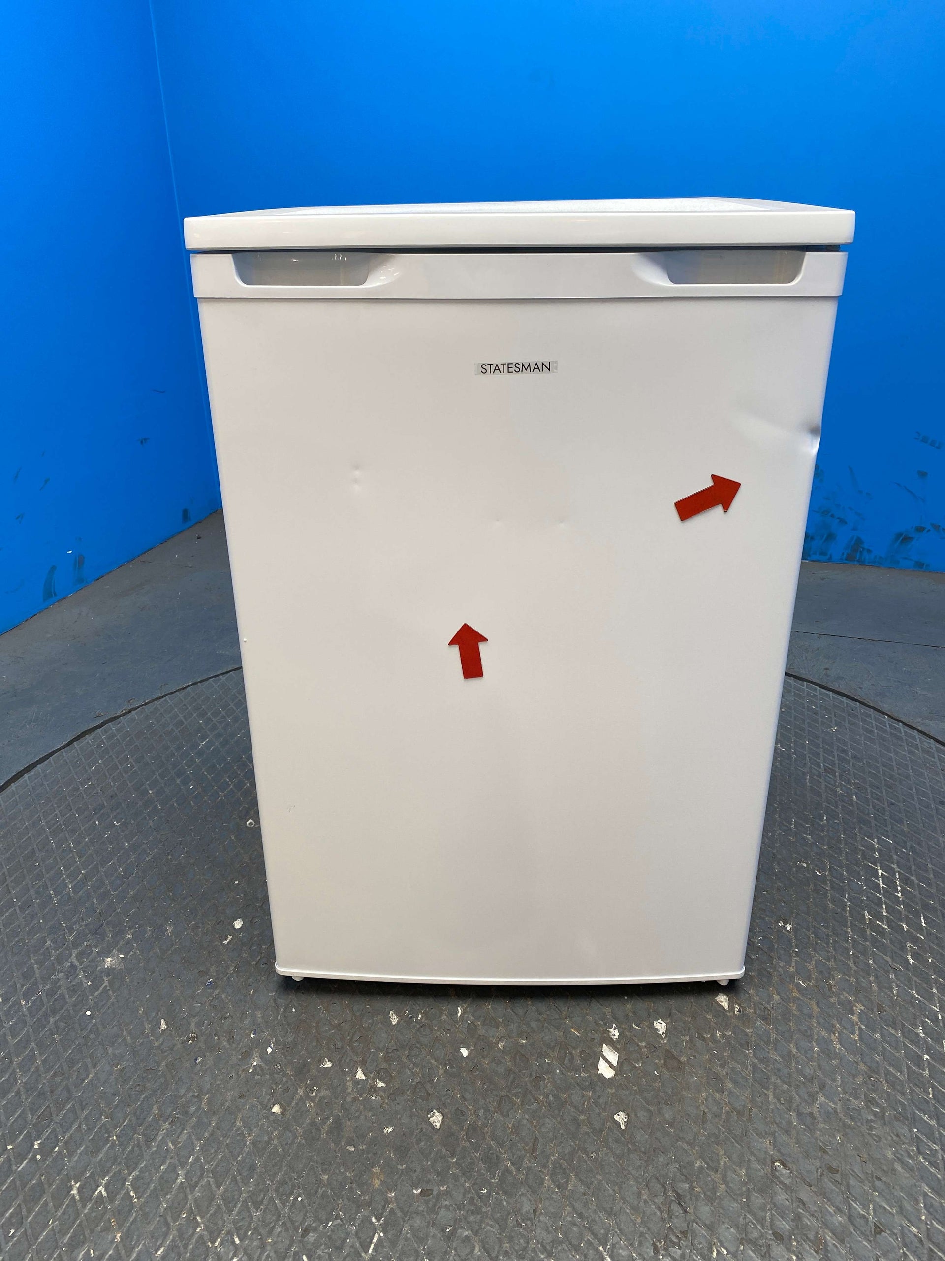 Statesman L255W 113 Litre 55cm Under Counter Fridge
