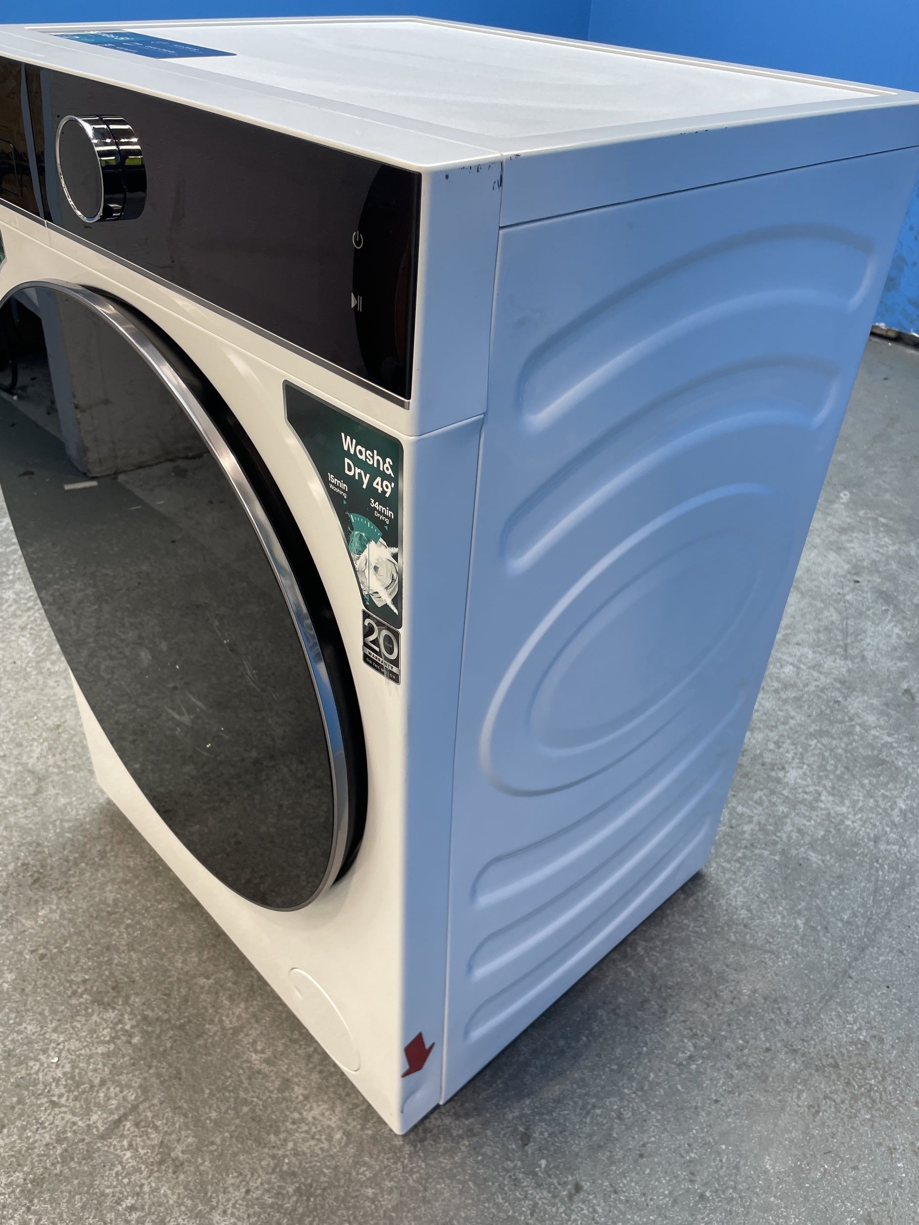 #GRC-157-882 - Hisense WD5I1045BWQ 10.5/6kg 1400rpm AutoDose Washer Dryer