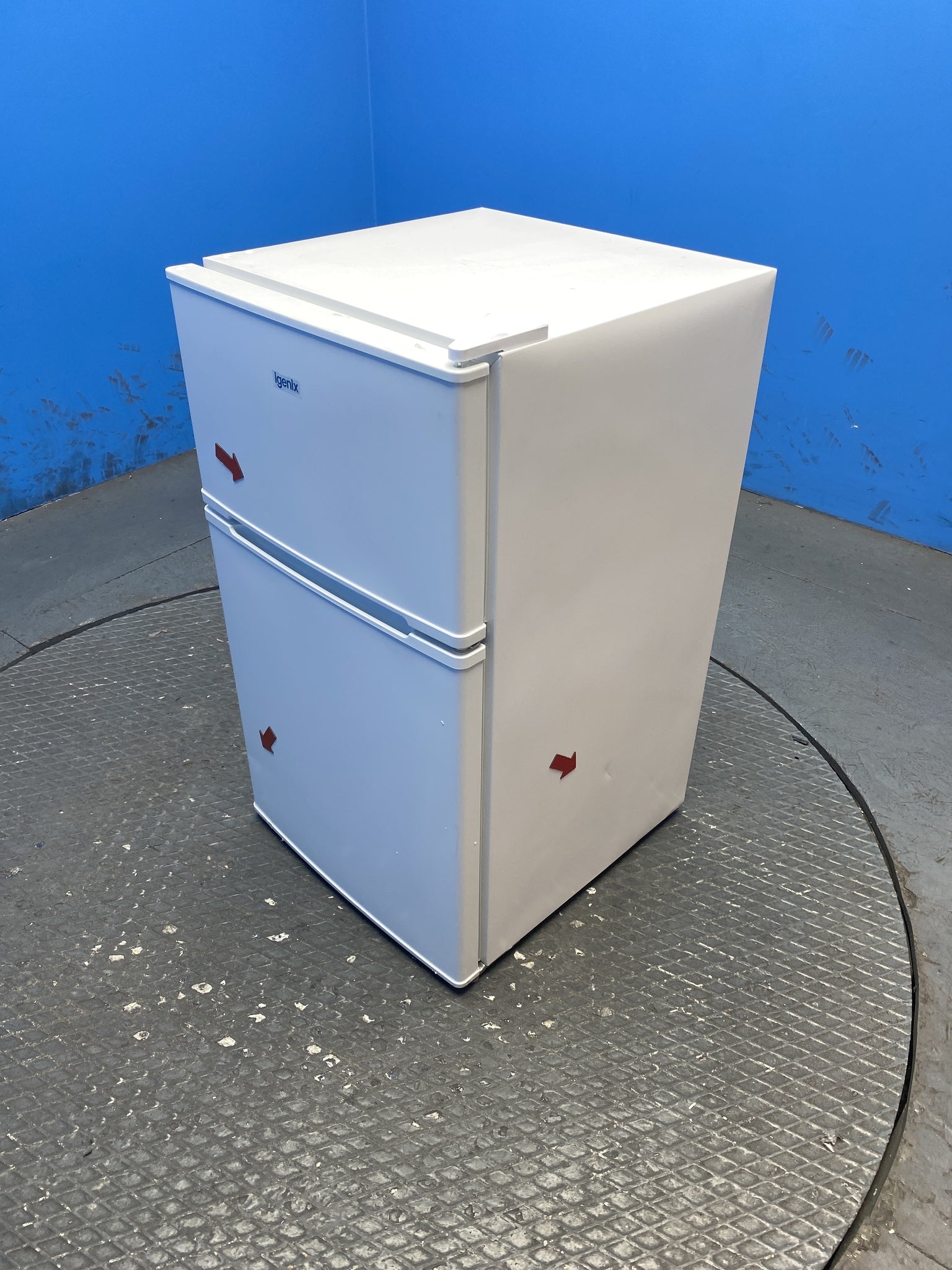 Igenix IG347FF 96 Litre Undercounter Fridge Freezer