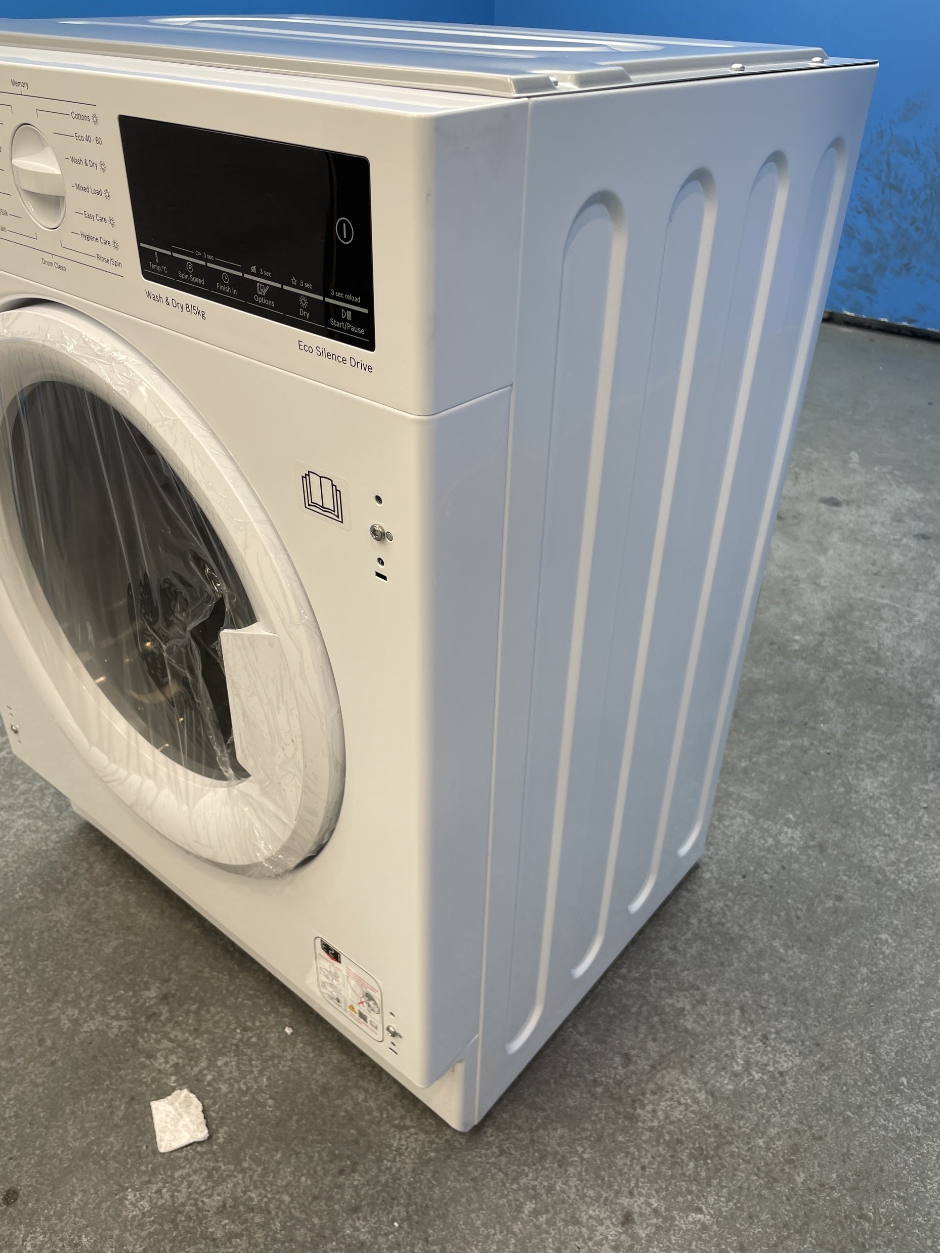 #GRC-157-807 - Bosch Series 6 WKD28490GB Integrated 8/5kg 1400rpm Washer Dryer