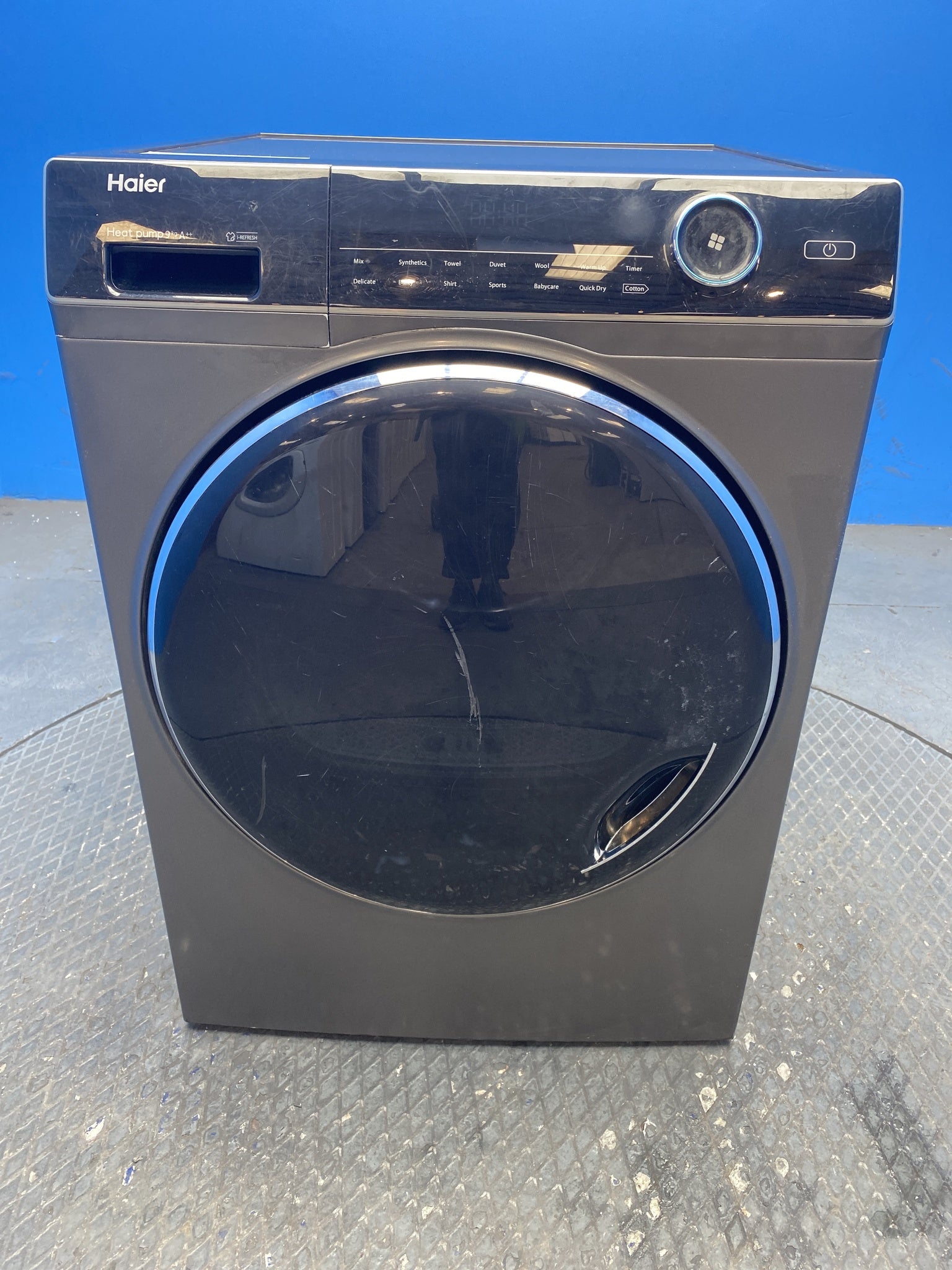 Haier HD90-A2939S Series 3 9kg Heat Pump Tumble Dryer