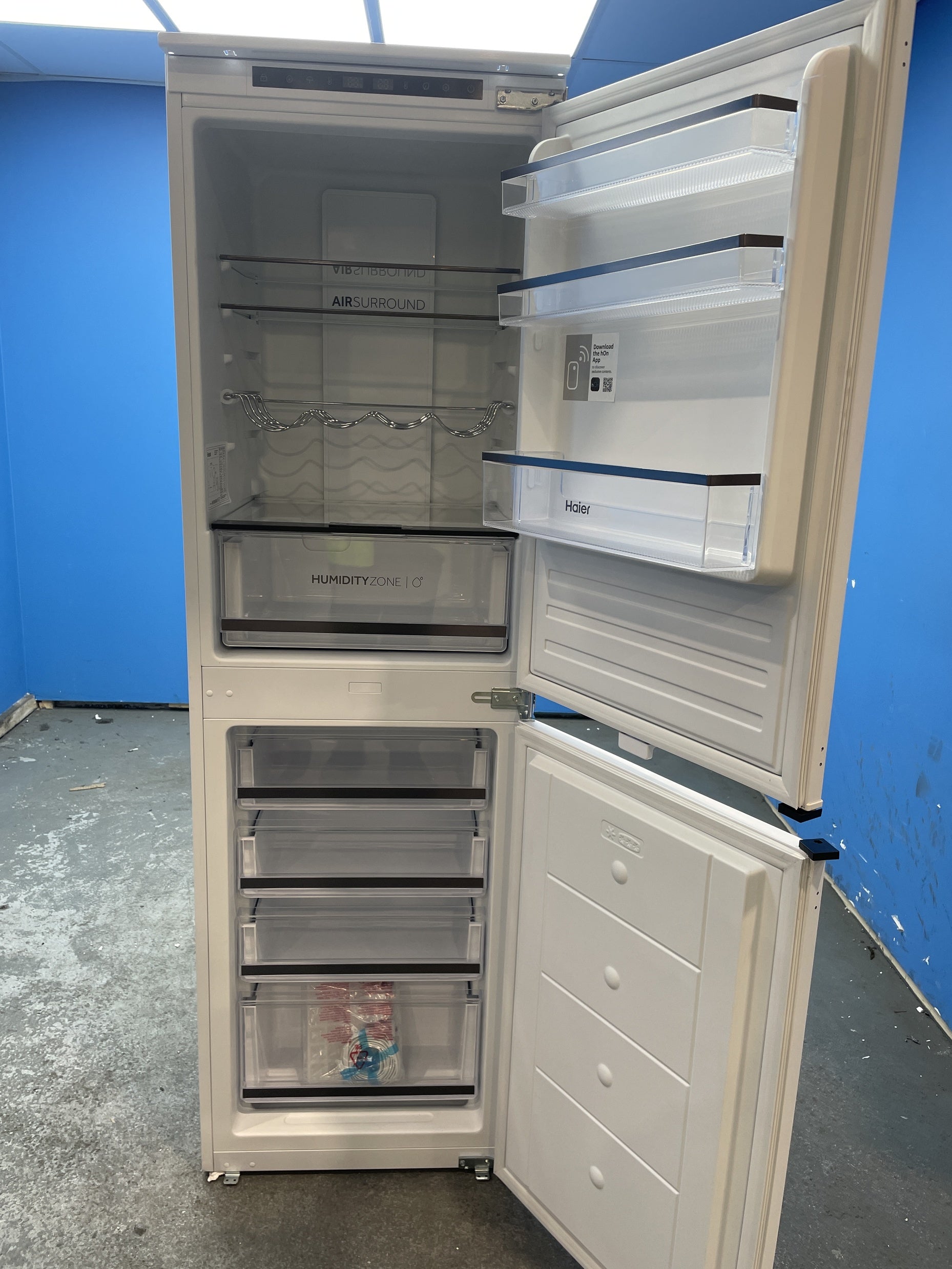 #GRC-158-337 - Haier HB50T618FMK Built-In No Frost Fridge Freezer