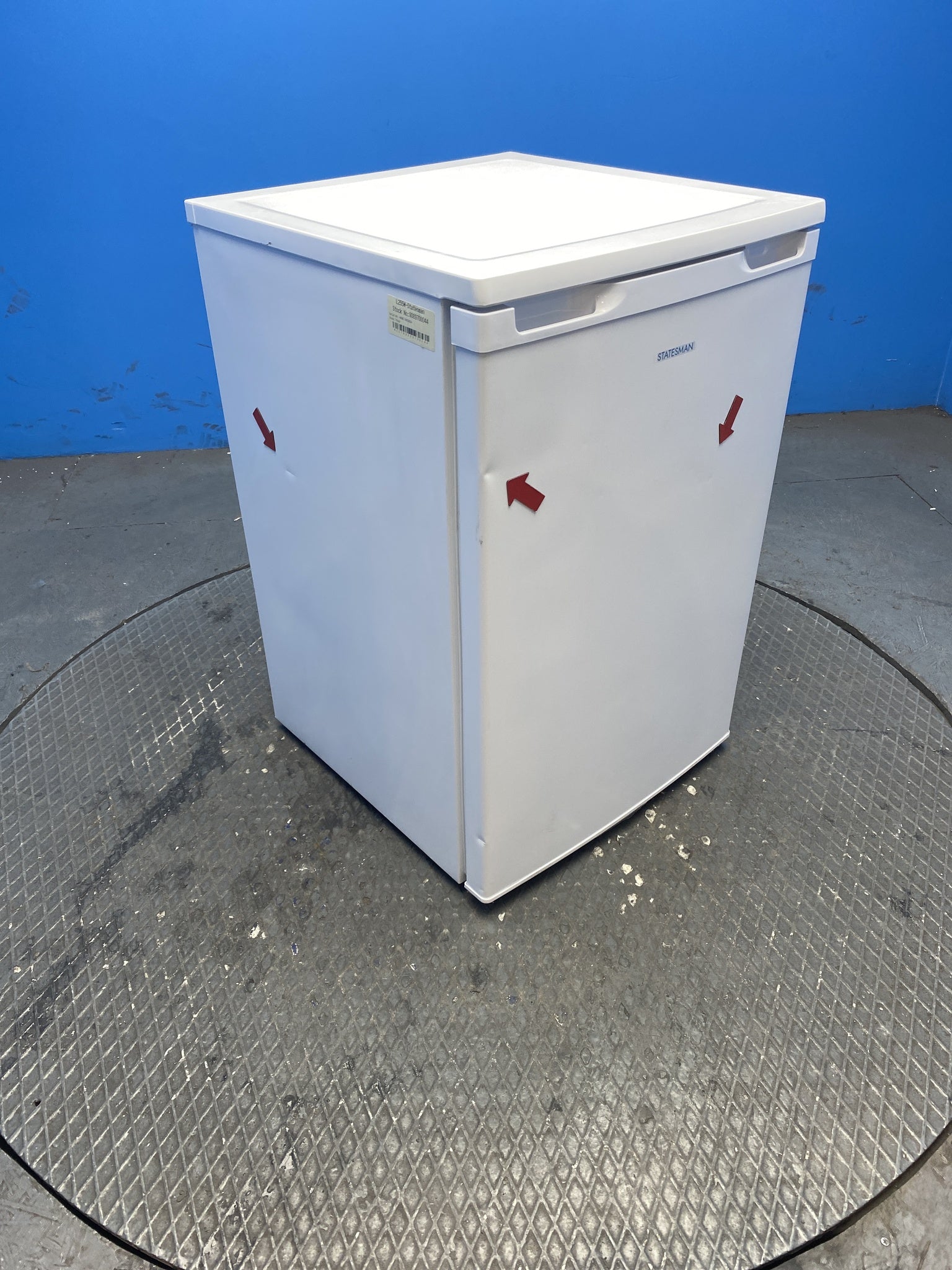 Statesman L255W 113 Litre 55cm Under Counter Fridge