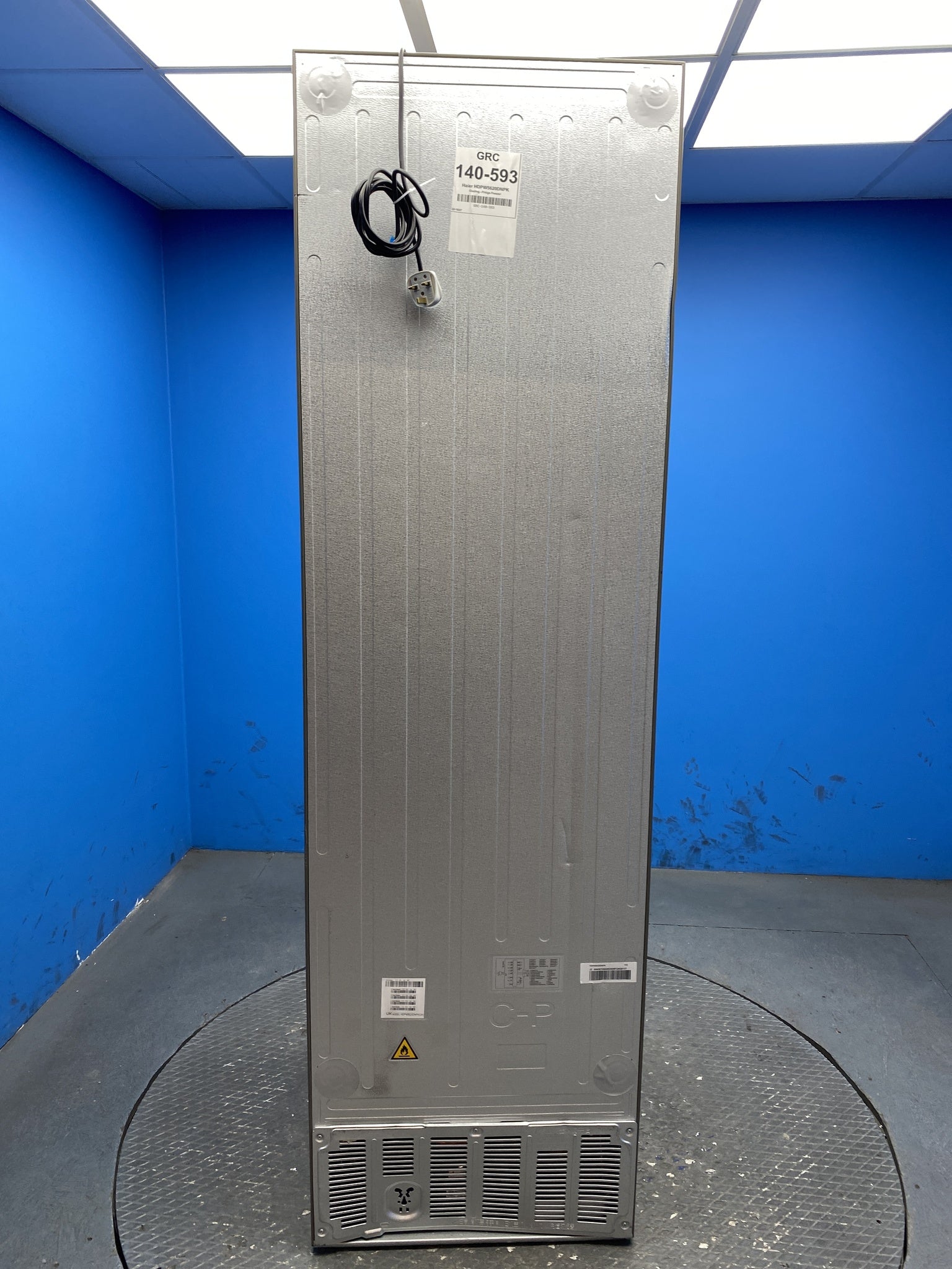 Haier HDPW5620ANPD 409L 60cm Frost Free Fridge Freezer