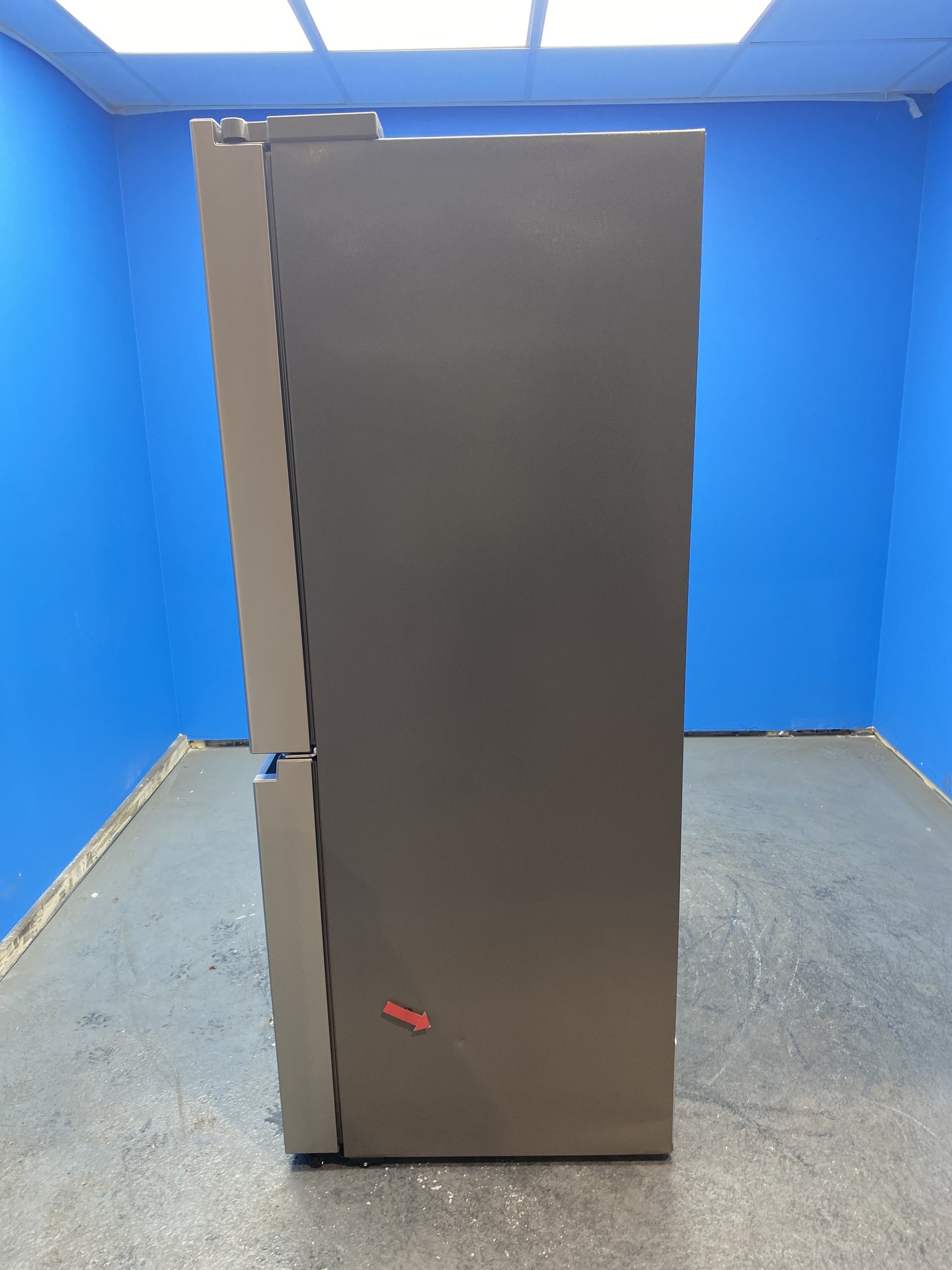 Hisense RQ760N4SASE 4-Door 584L American Fridge Freezer