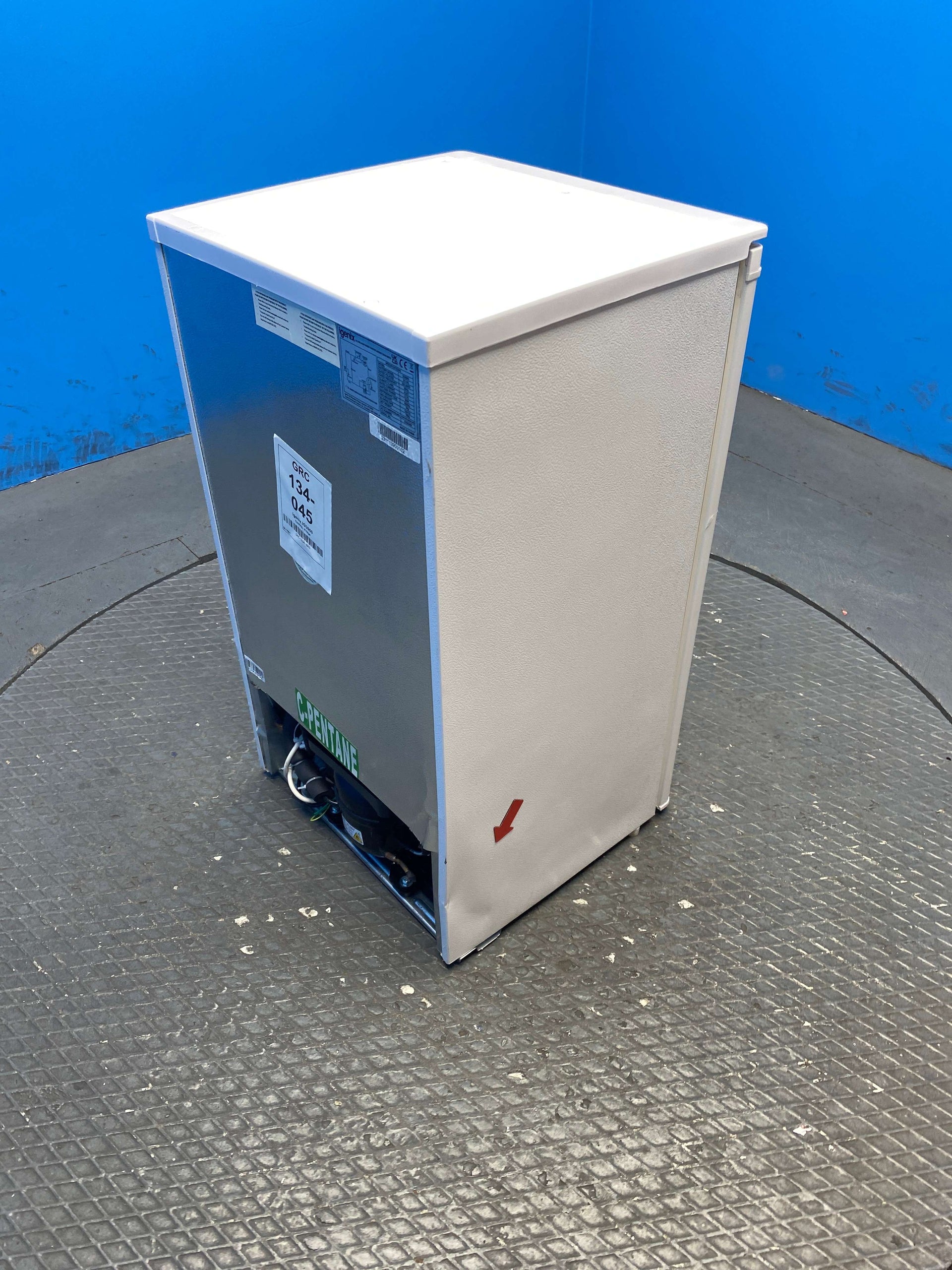 Igenix IG3960 92L Under-Counter Larder Fridge