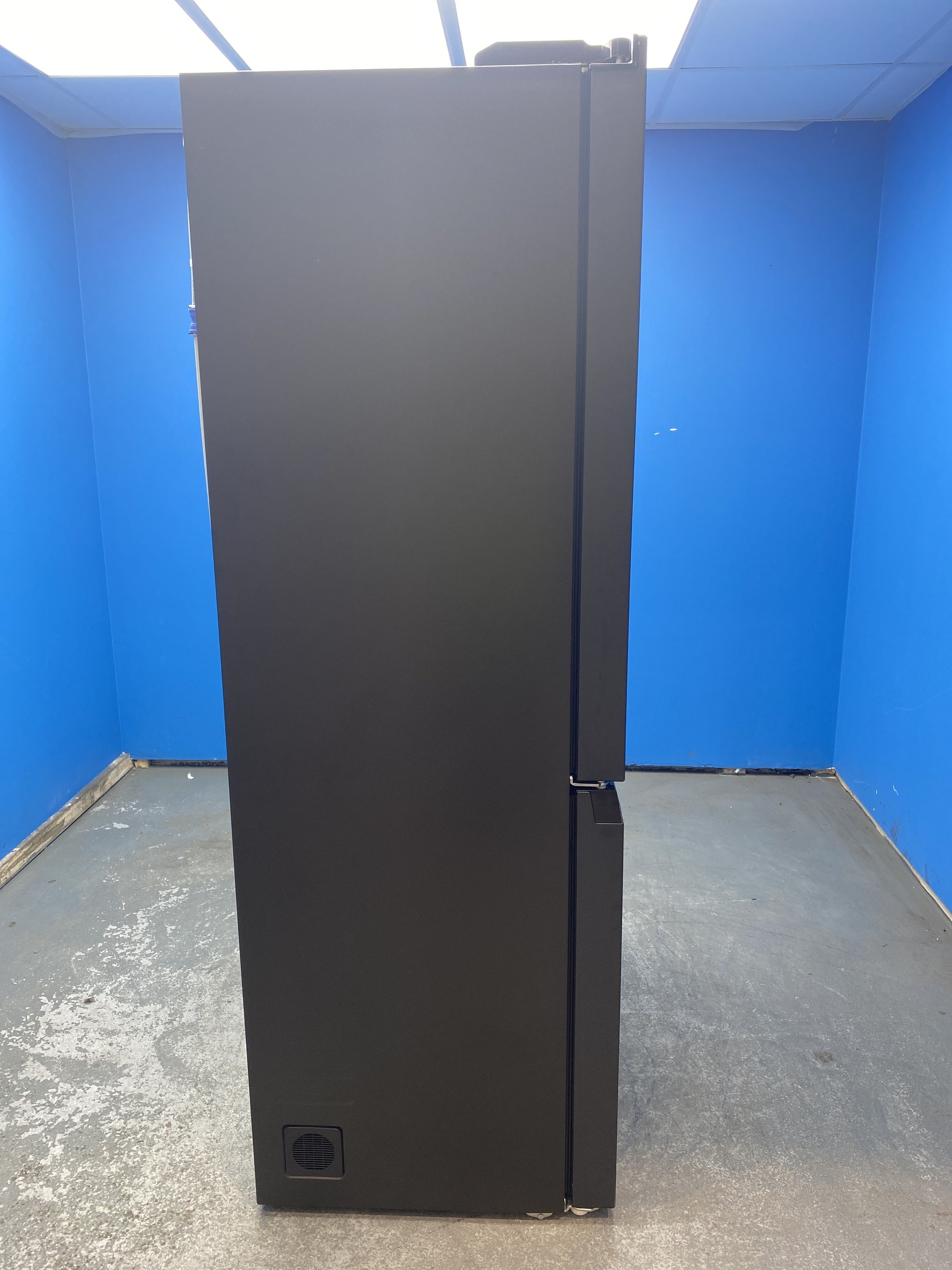 #GRC-156-444 - Haier HCR5919EHMB 528 Litre American Style Fridge Freezer