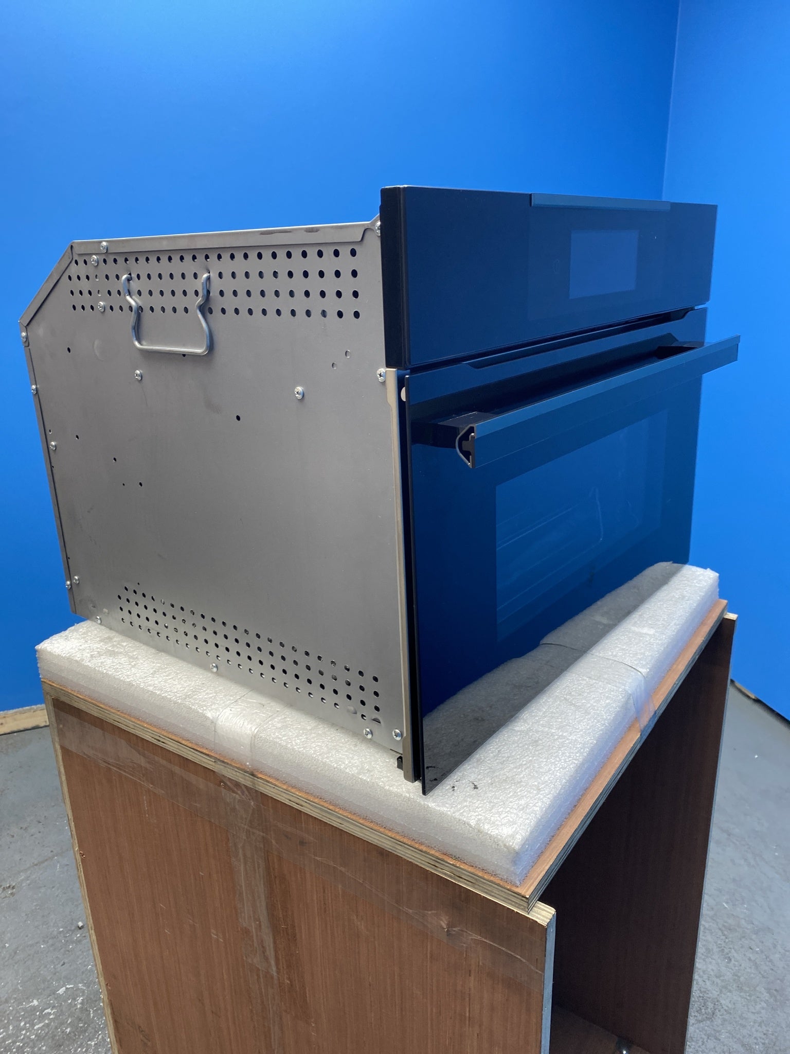 Haier HWO45NM6OXB1 Series 6 I-Touch Steam Compact Oven