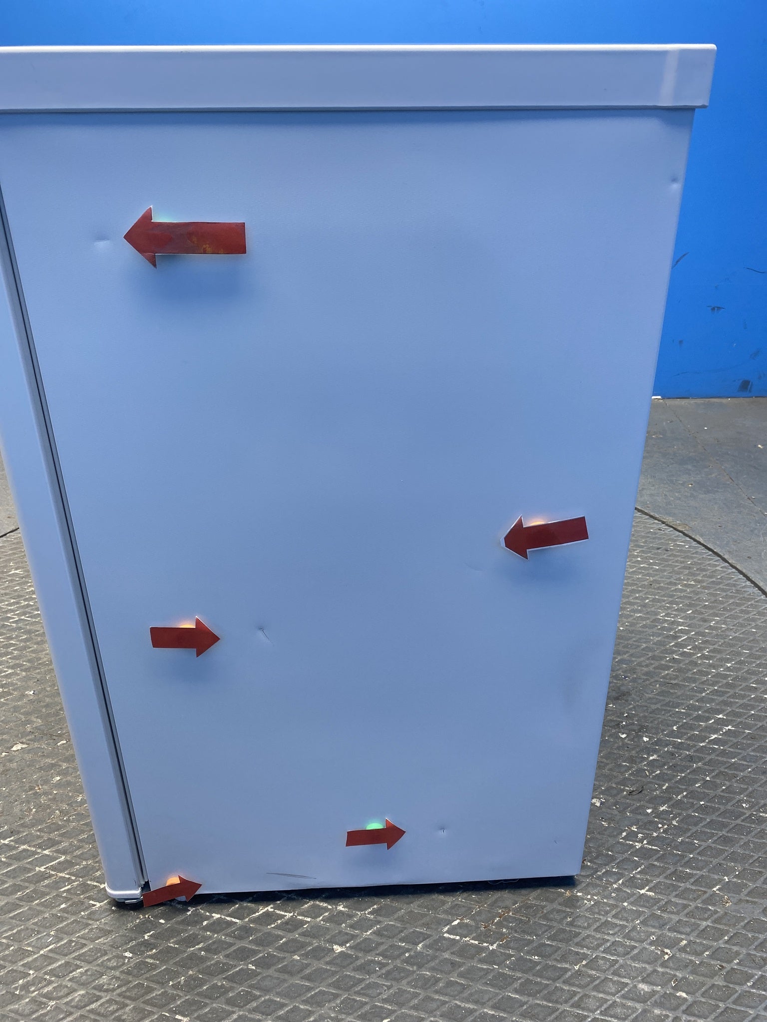 Hoover Comfort HOOHS58EWK 55cm Undercounter Fridge with Icebox