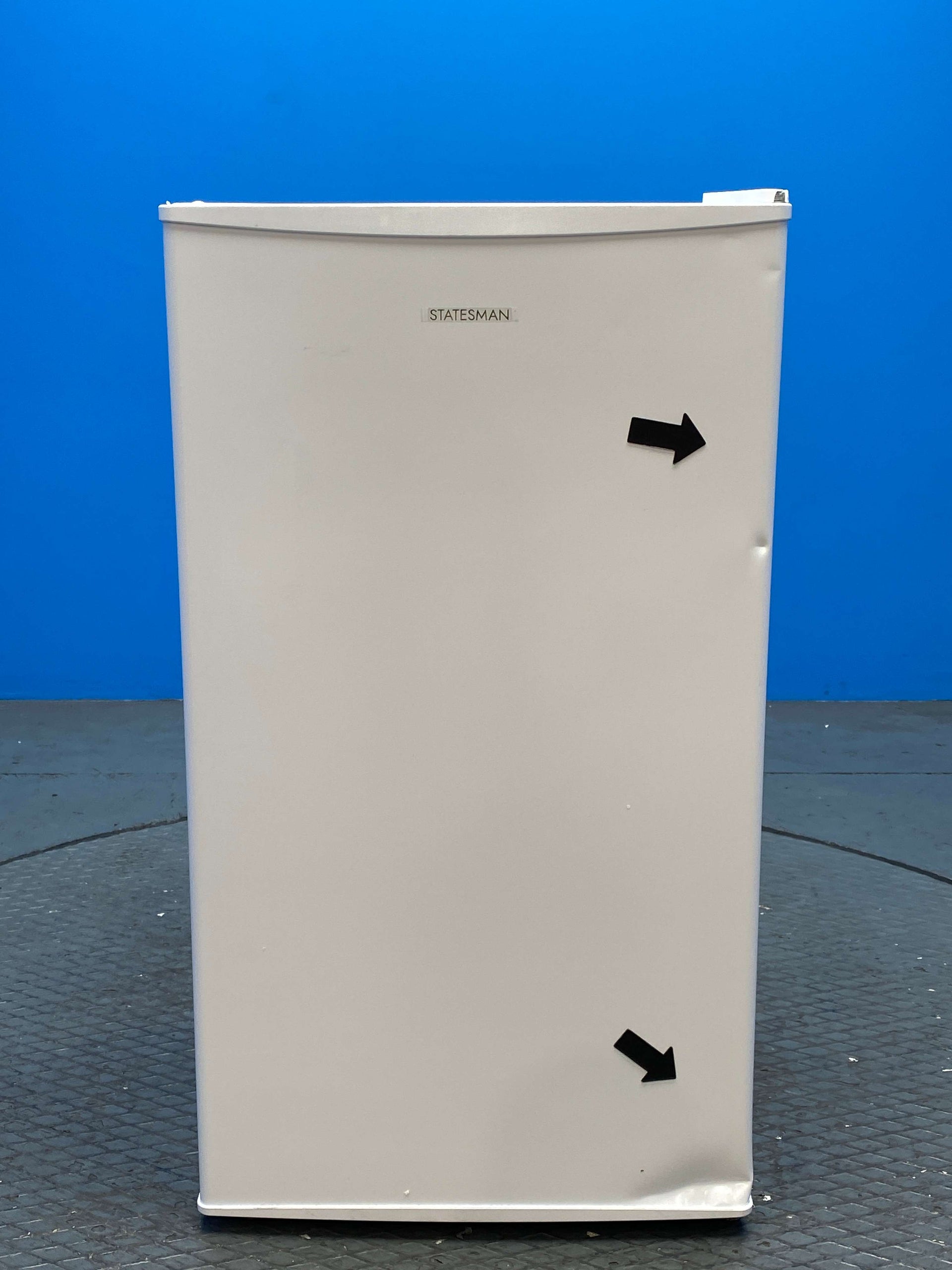Statesman UC47LFW 93 Litres Under Counter Fridge