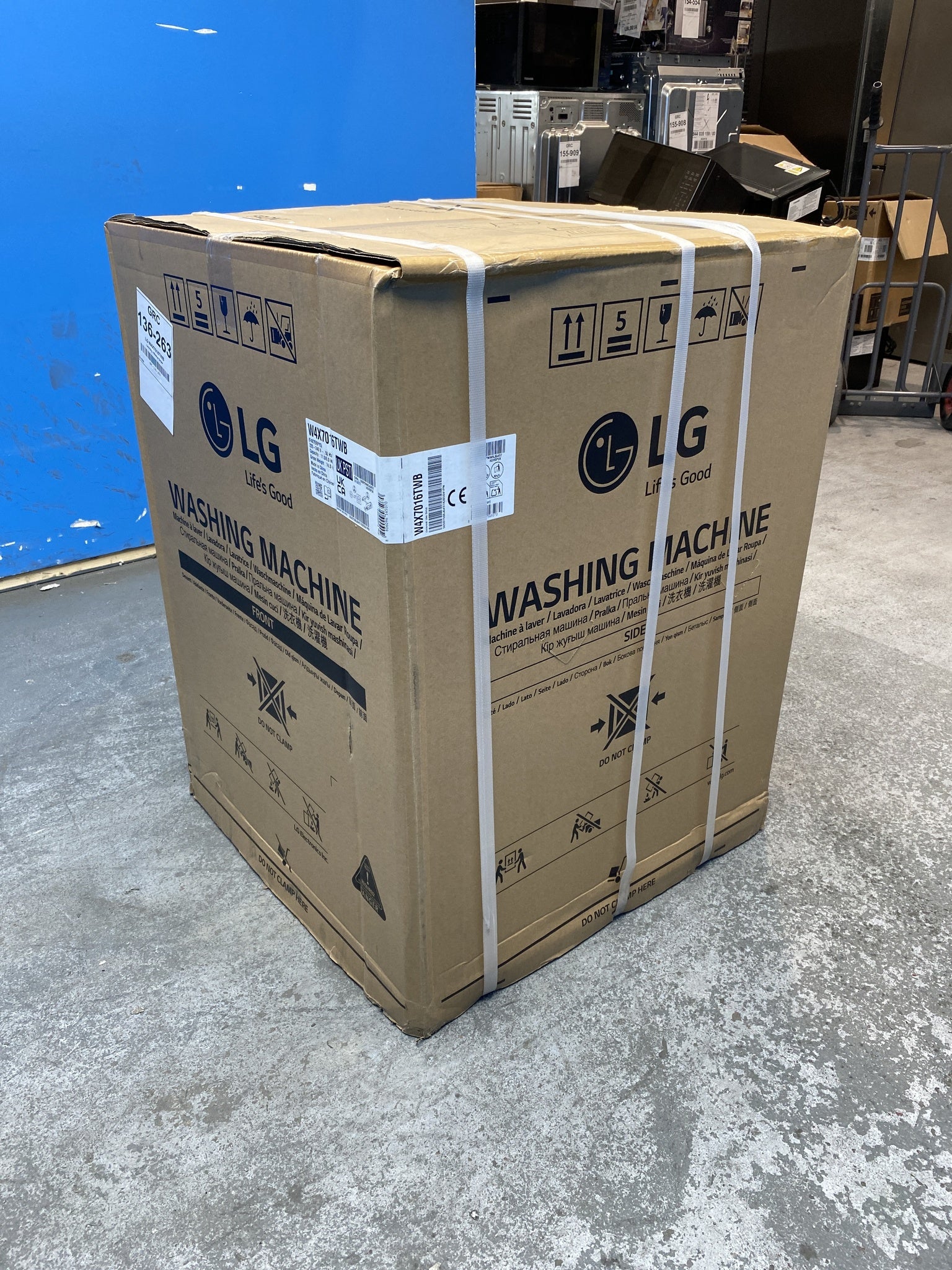 #GRC-136-263 - LG W4X7016TWB AI Direct Drive 11/6kg 1400rpm Washer Dryer