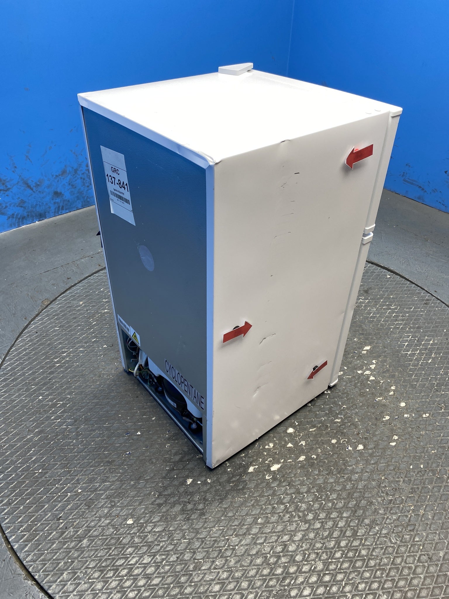 Igenix IG347FF 96 Litre Undercounter Fridge Freezer