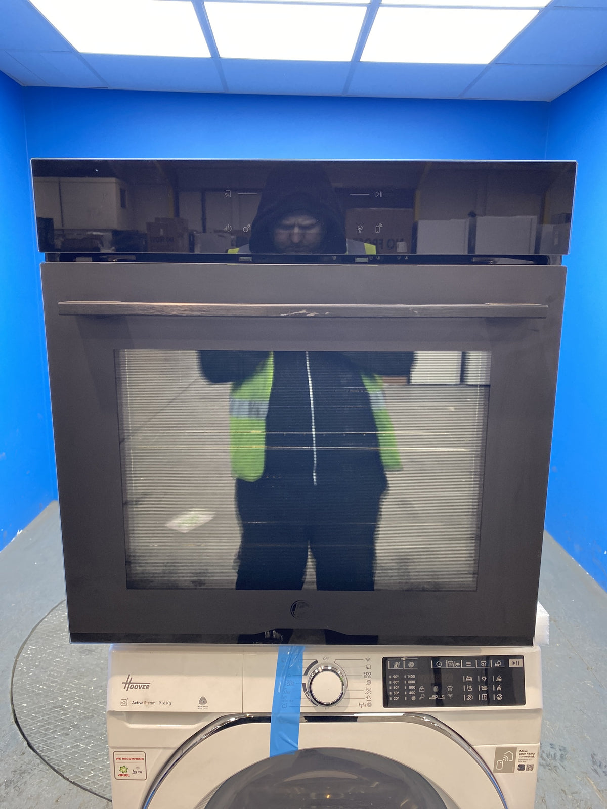 HO6M5C3YTB Connected Built Electric Single Oven