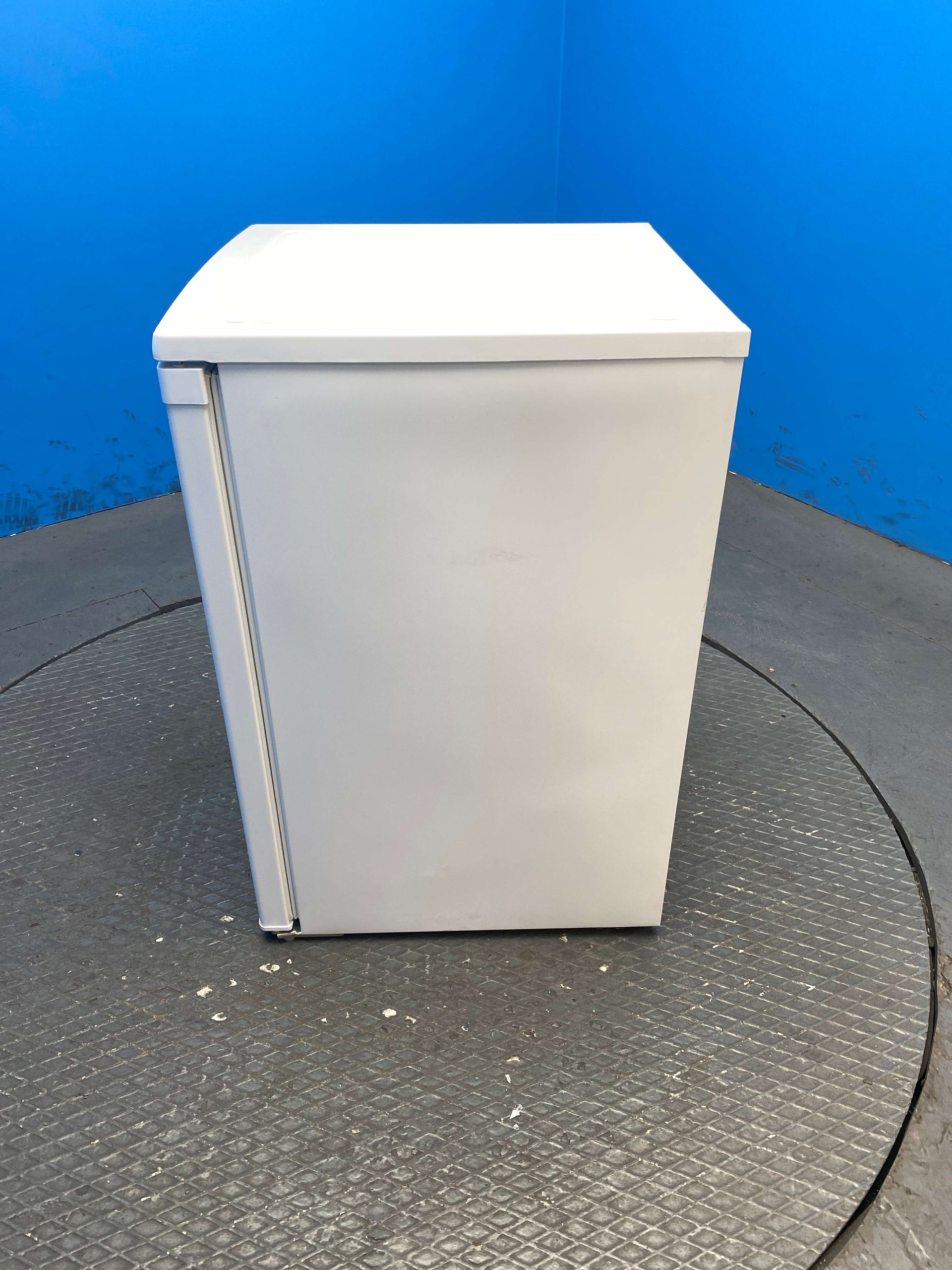 Statesman R155W 55cm Under Counter Fridge