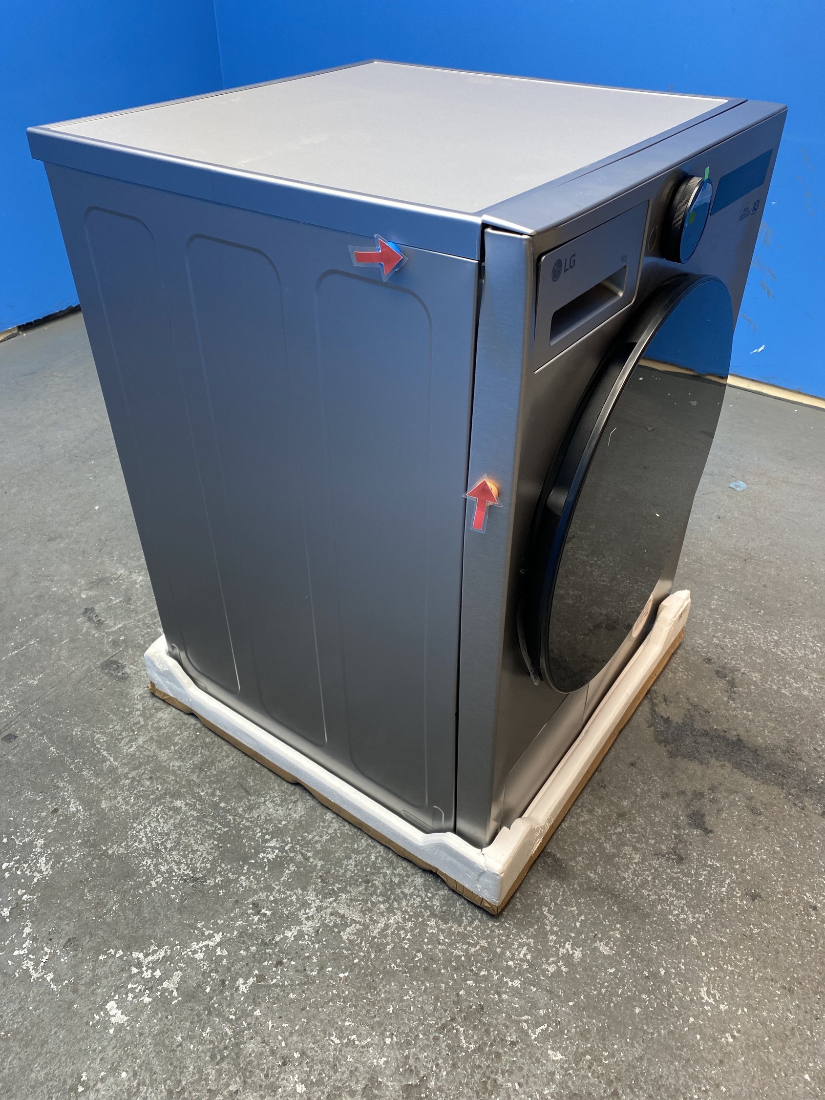 LG RHX7009TSB 9kg Dual Inverter Heat Pump Tumble Dryer