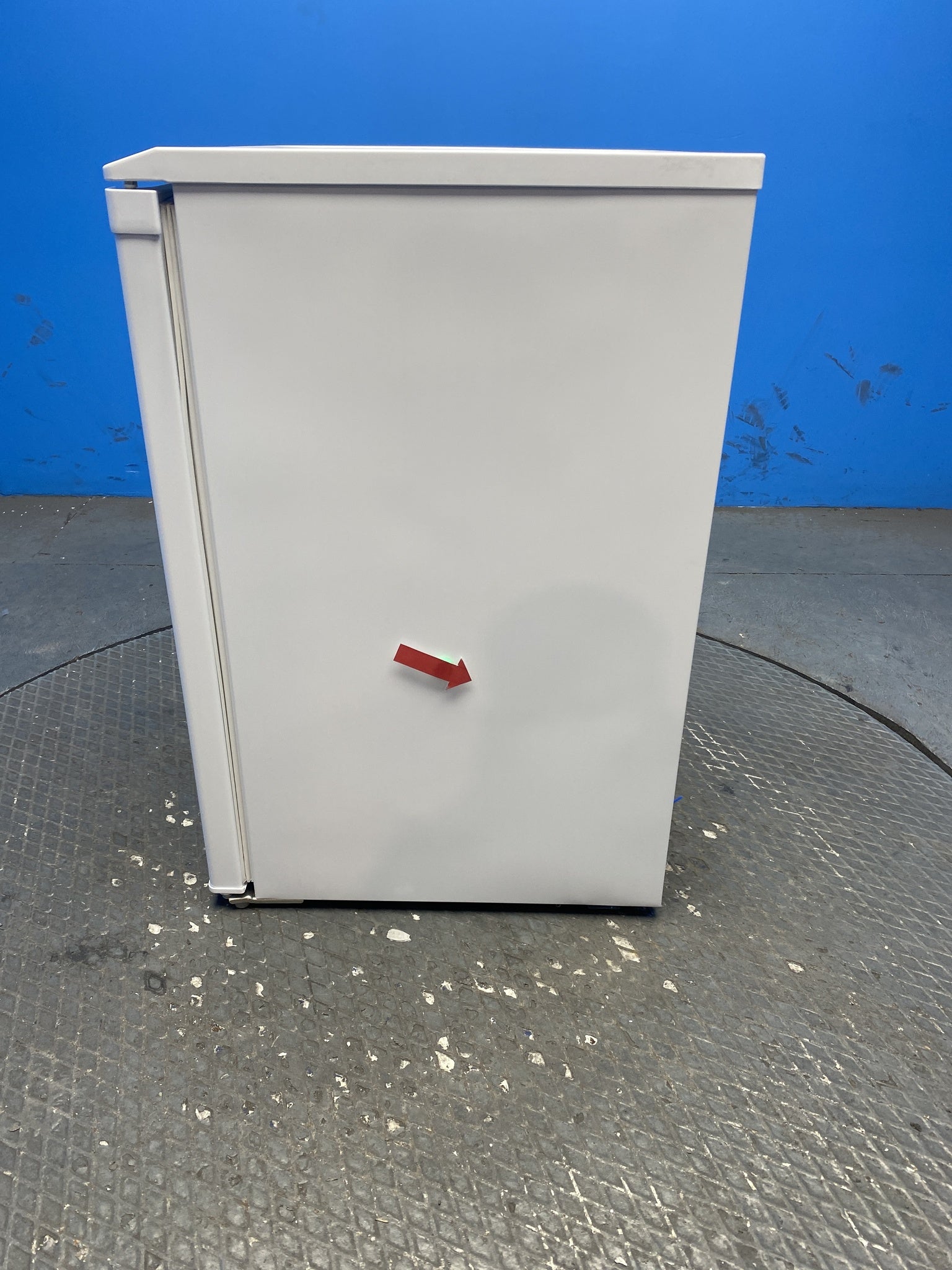 COMFEE' RCD133WH2(E) 131L Under-Counter Larder Fridge