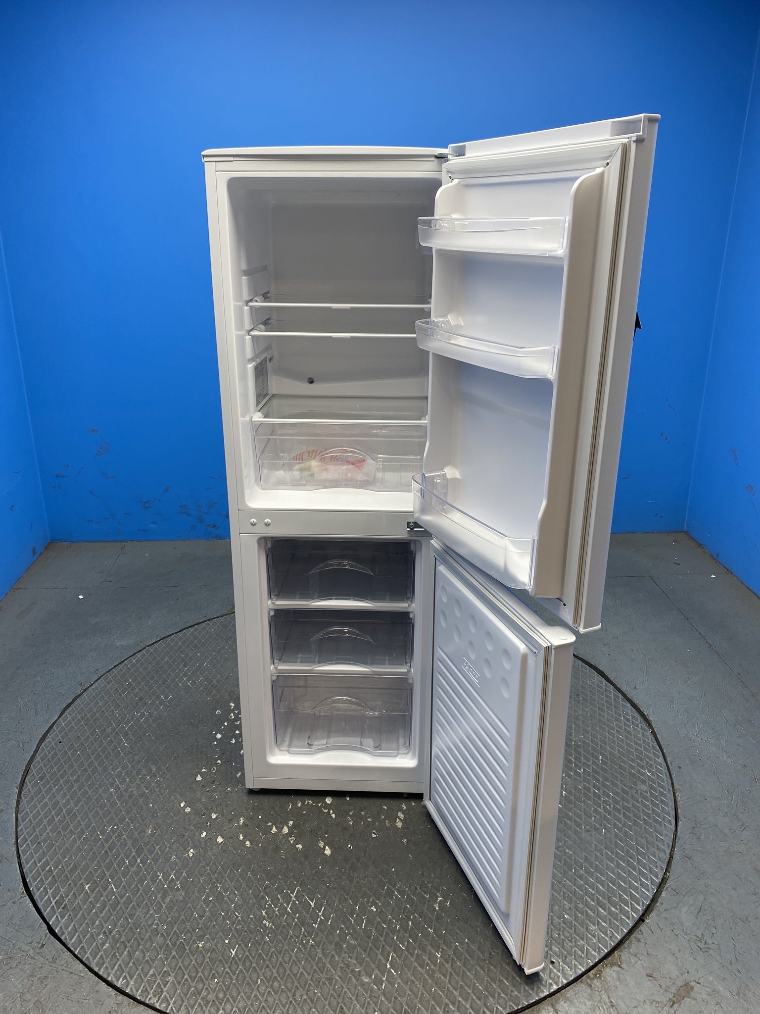 Stateman F1448W 142 Litre Combi Fridge Freezer